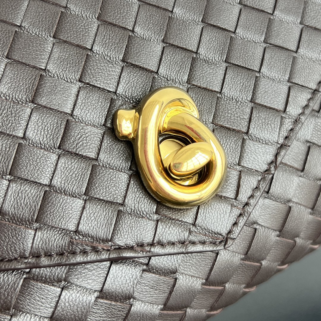 B0tt*ga Ven*ta Knot Lock Bag-25x16x5.5CM