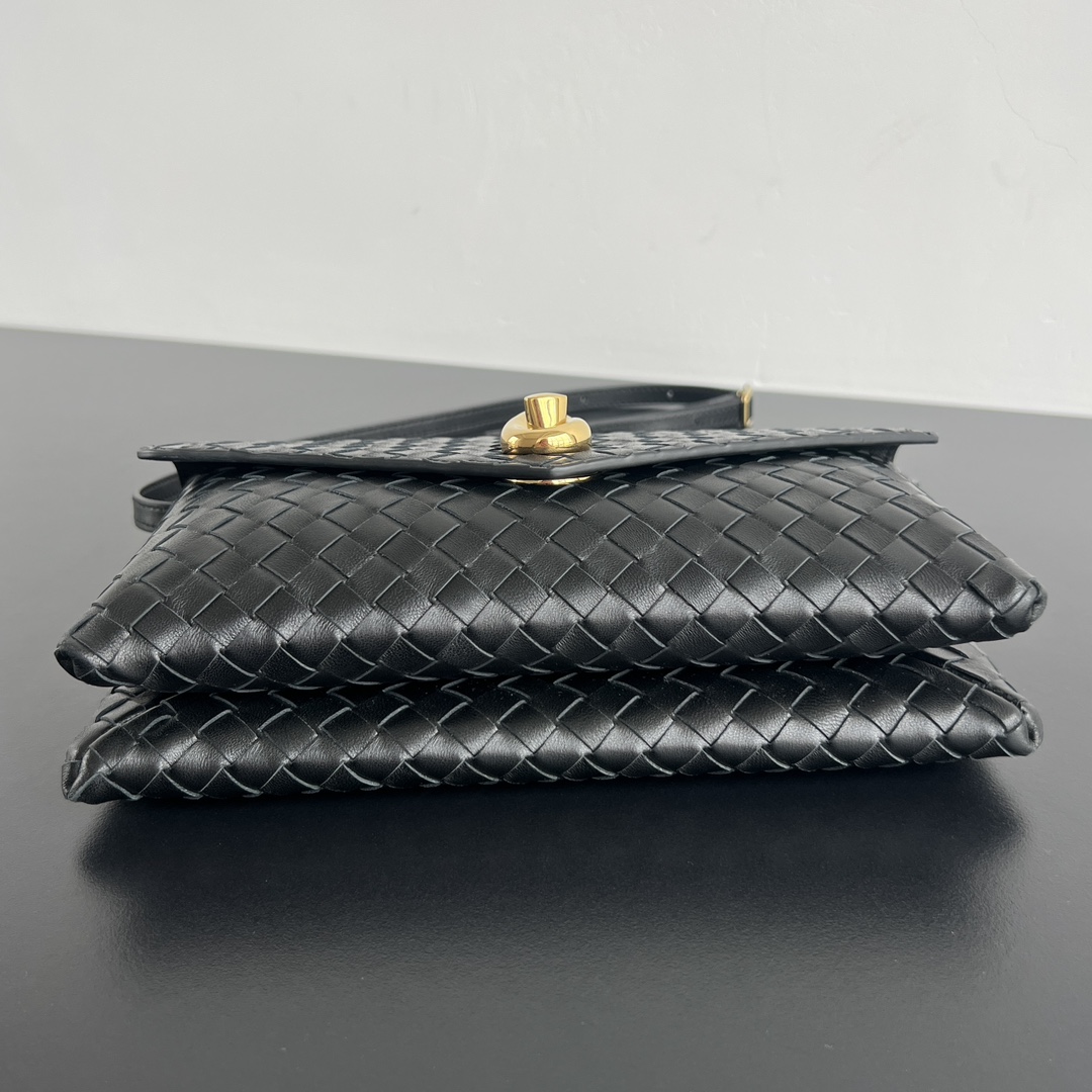 B0tt*ga Ven*ta Knot Lock Bag-25x16x5.5CM