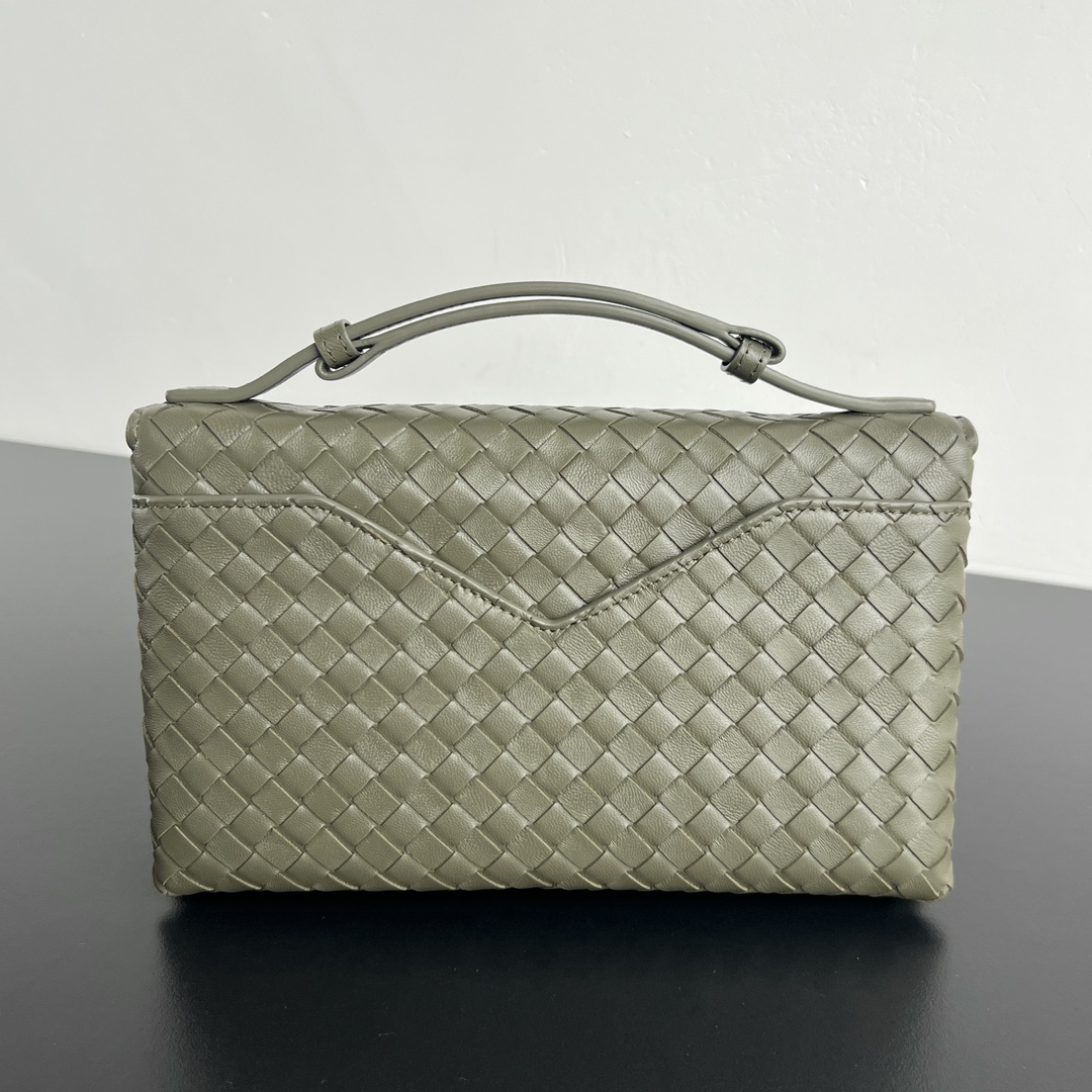 B0tt*ga Ven*ta Knot Lock Bag-25x16x5.5CM