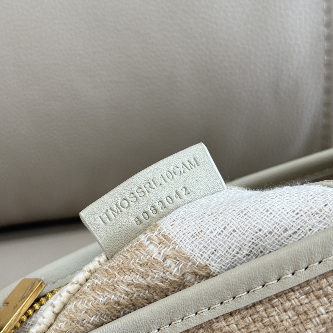 Bv*b*rry vintage bag-26x11x13cm