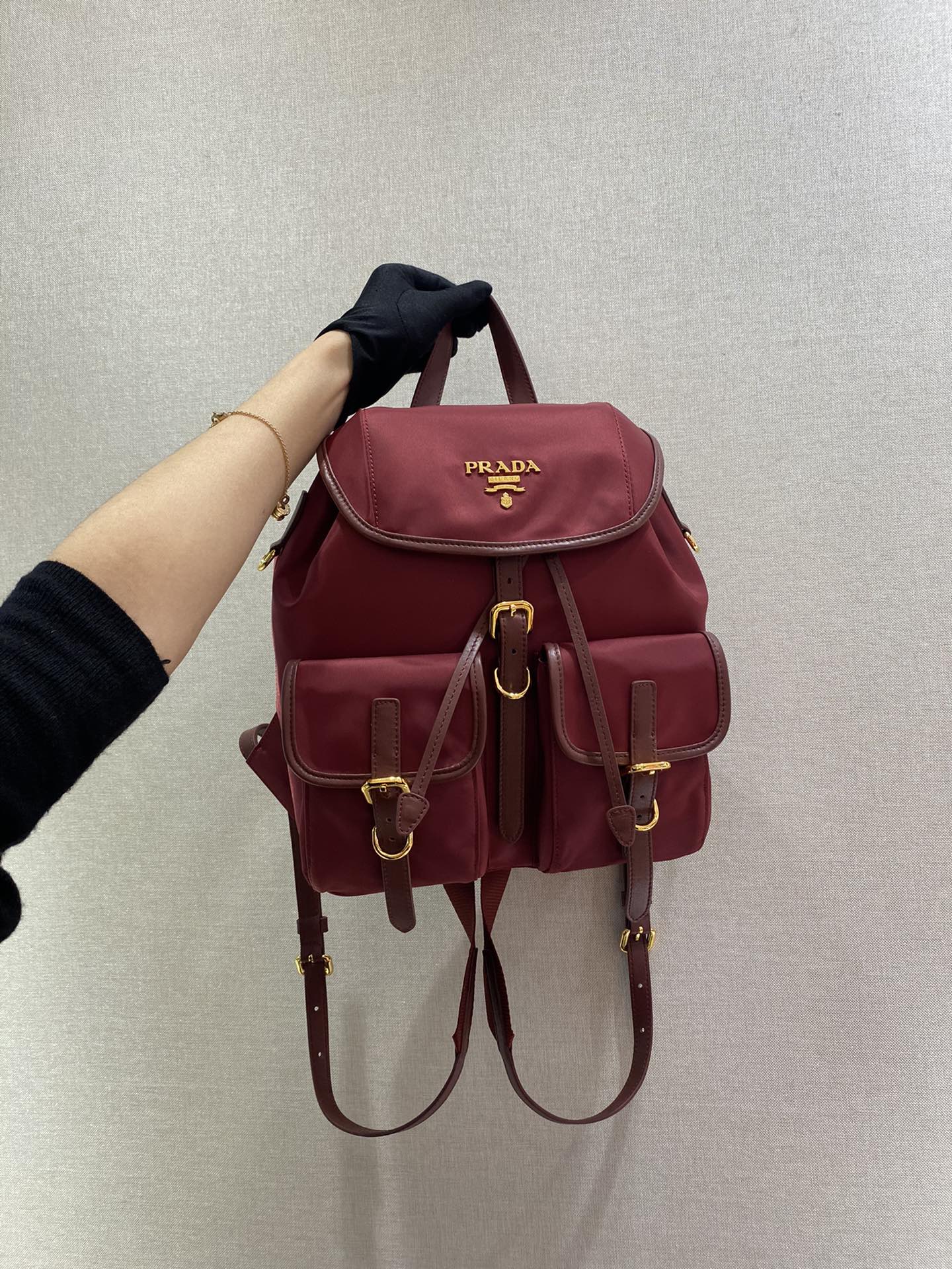 Pra*a Backpack 1BZ677A-24*28*12CM
