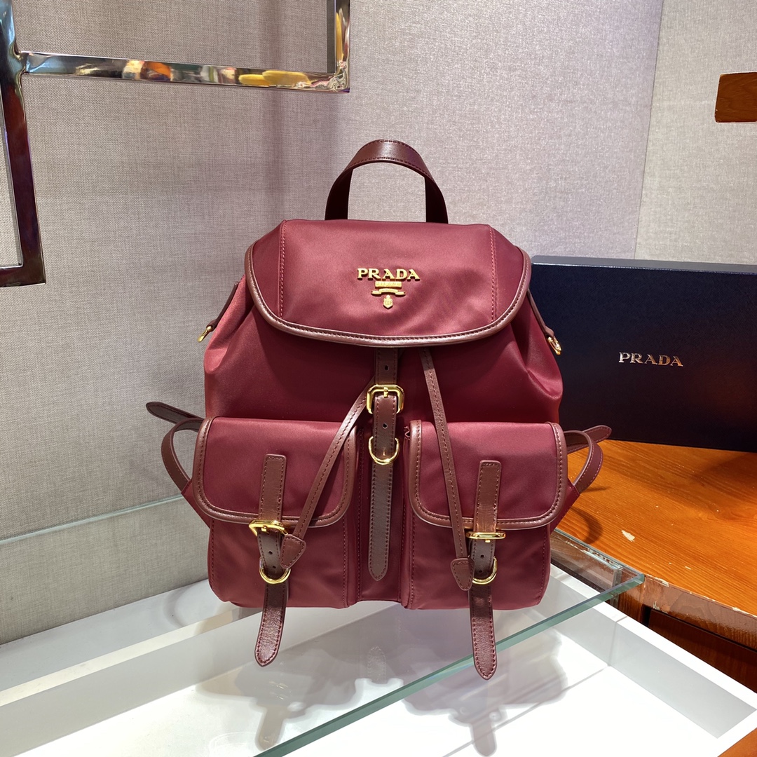 Pra*a Backpack 1BZ677A-24*28*12CM