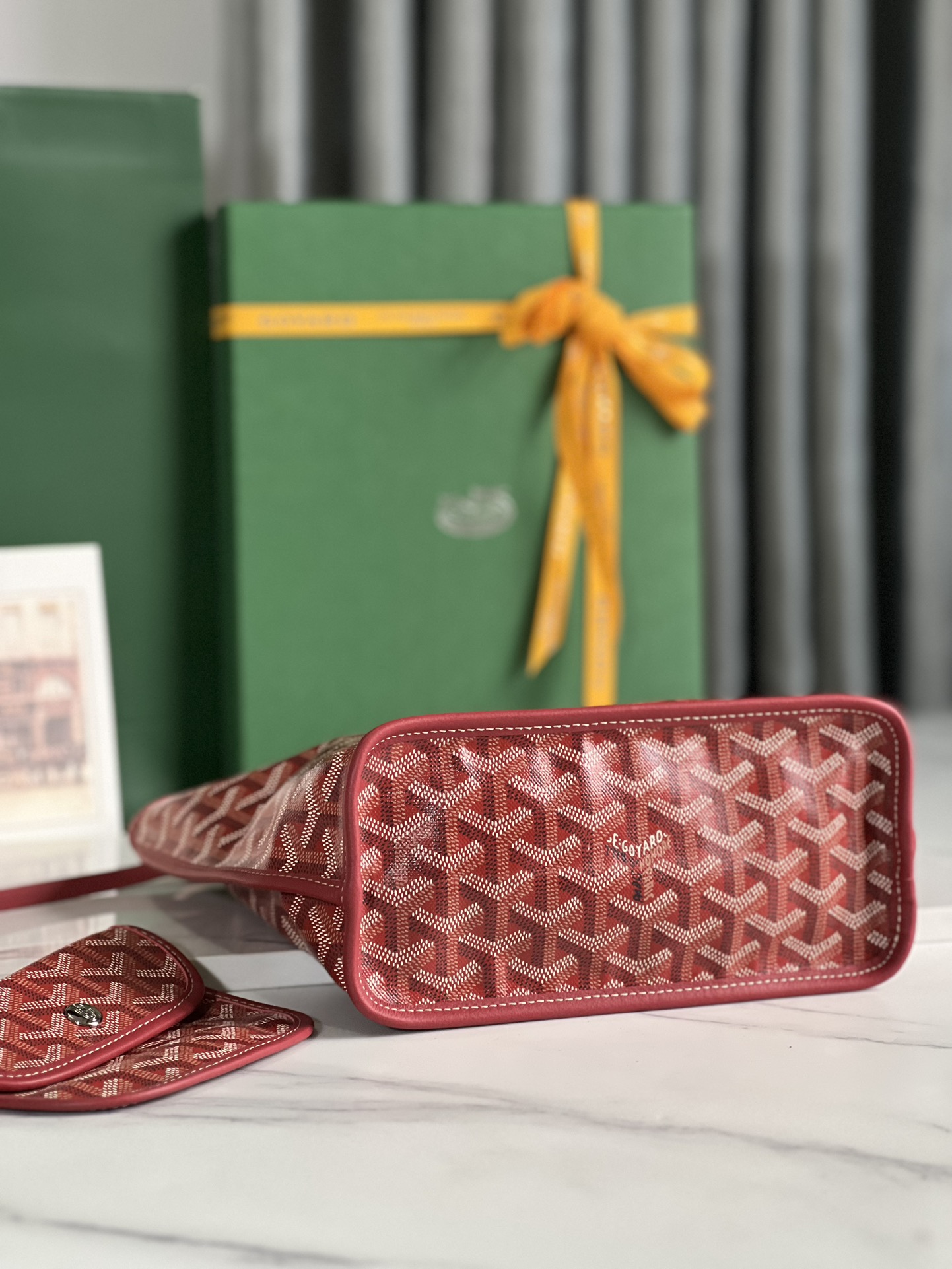 G09ard Anjou Mini Handbags-20*10*20CM