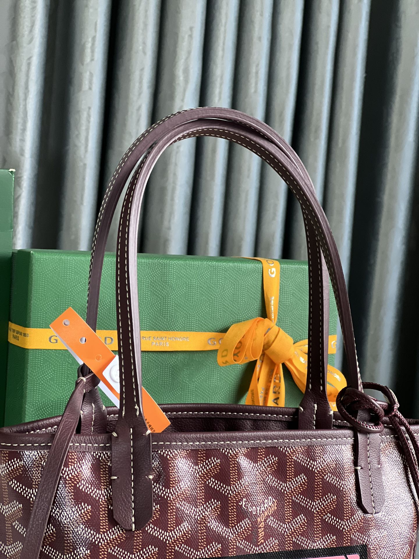 G09ard Anjou Mini Handbags-20*10*20CM