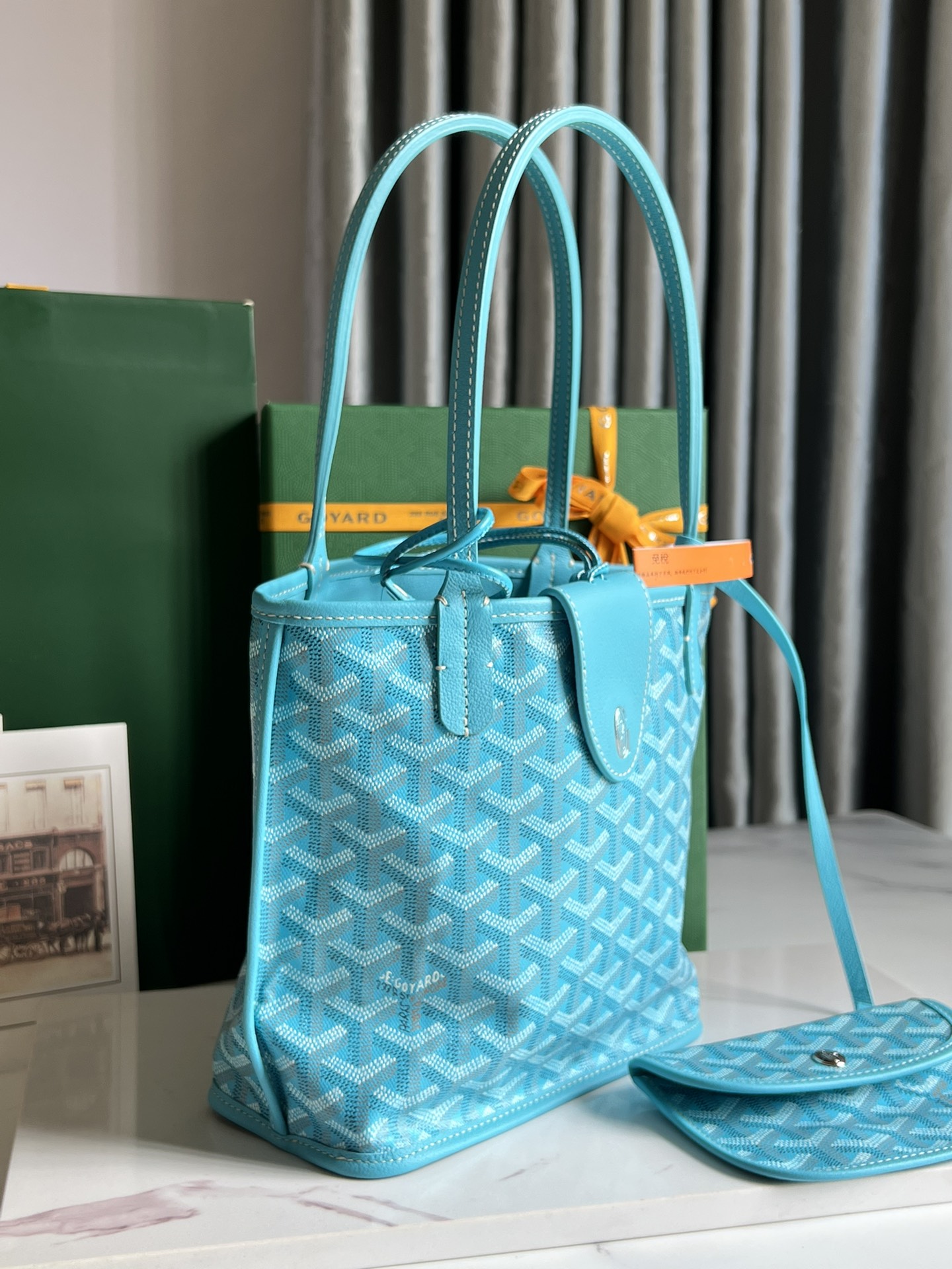 G09ard Anjou Mini Handbags-20*10*20CM