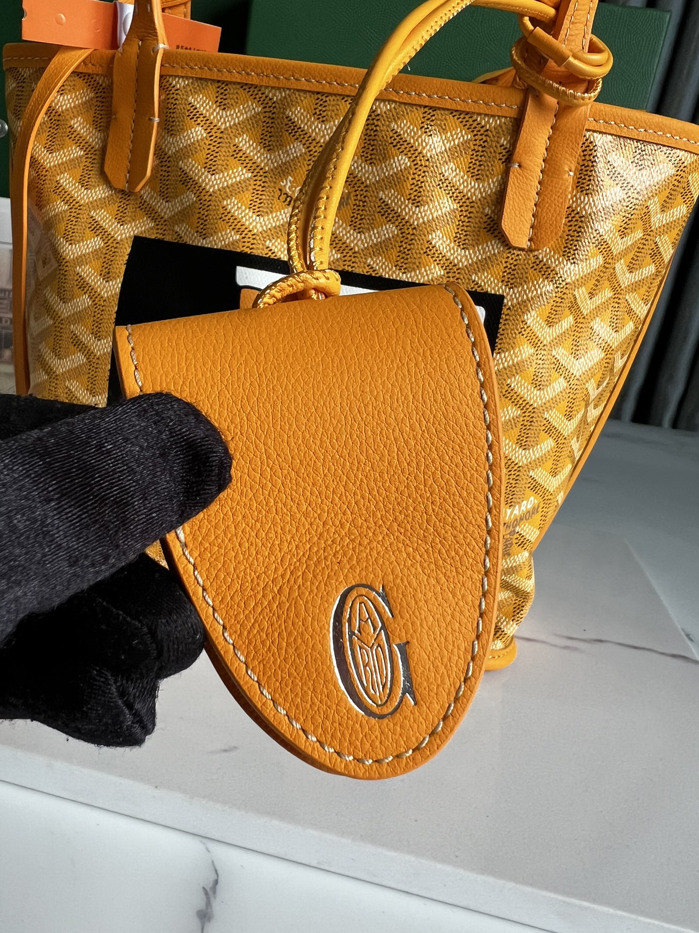 G09ard Anjou Mini Handbags-20*10*20CM