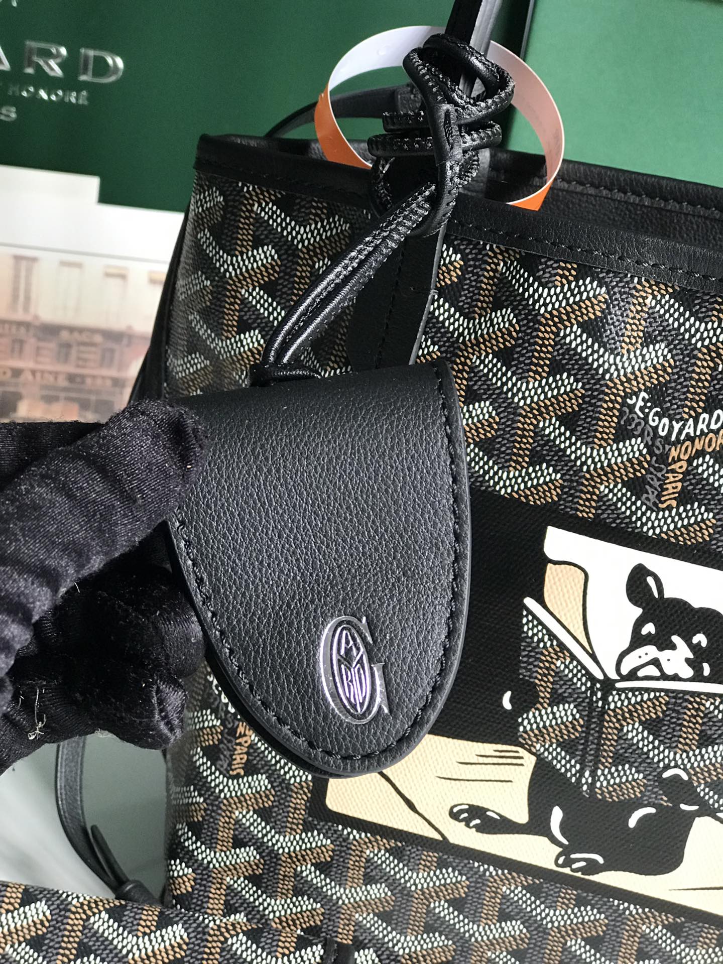 G09ard Anjou Mini Handbags-20*10*20CM