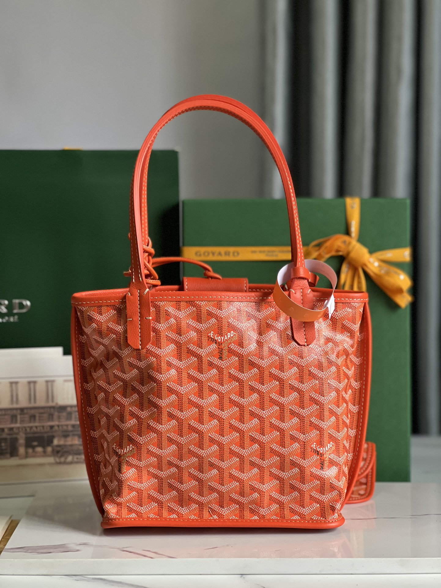 G09ard Anjou Mini Handbags-20*10*20CM