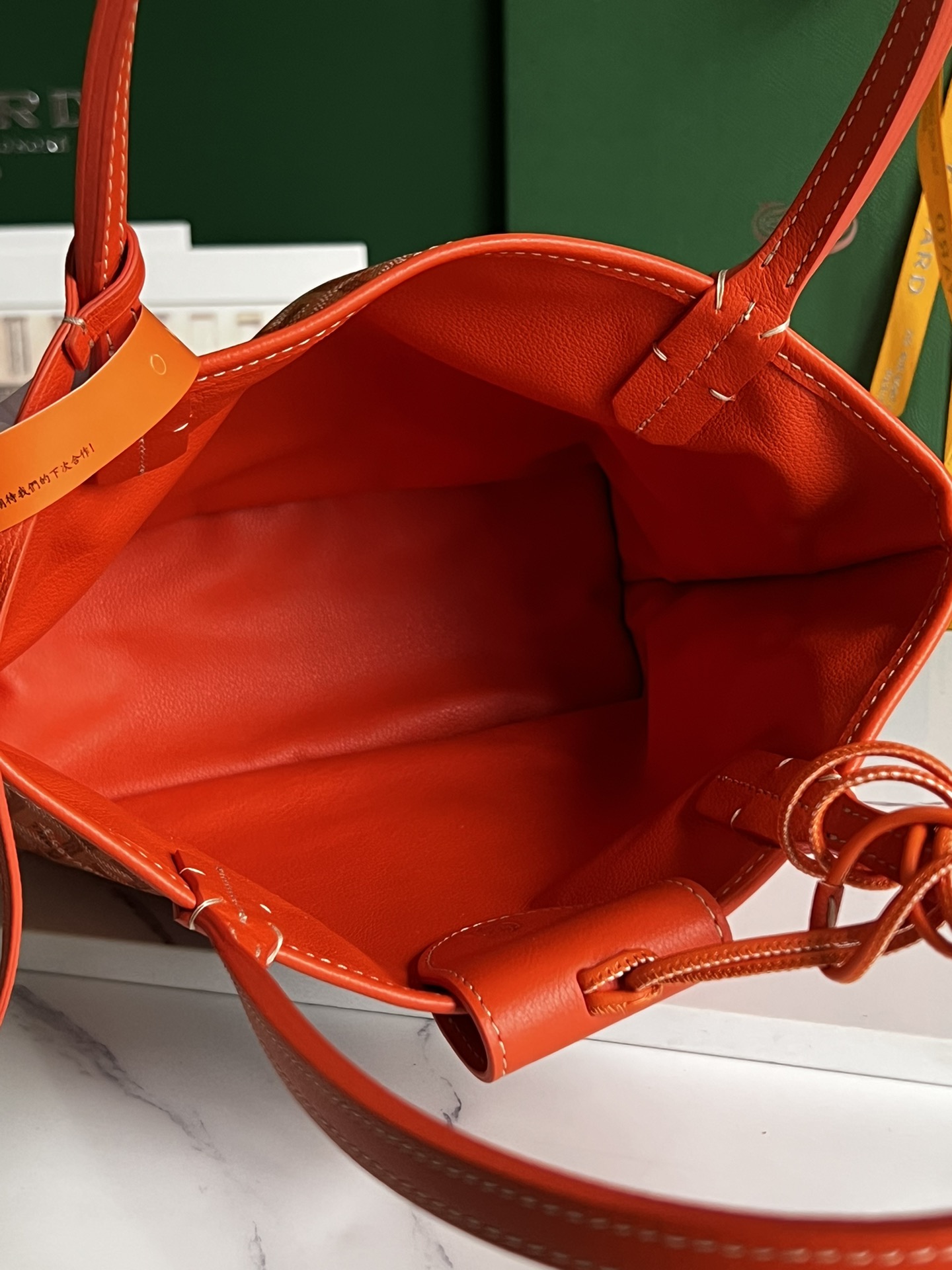 G09ard Anjou Mini Handbags-20*10*20CM
