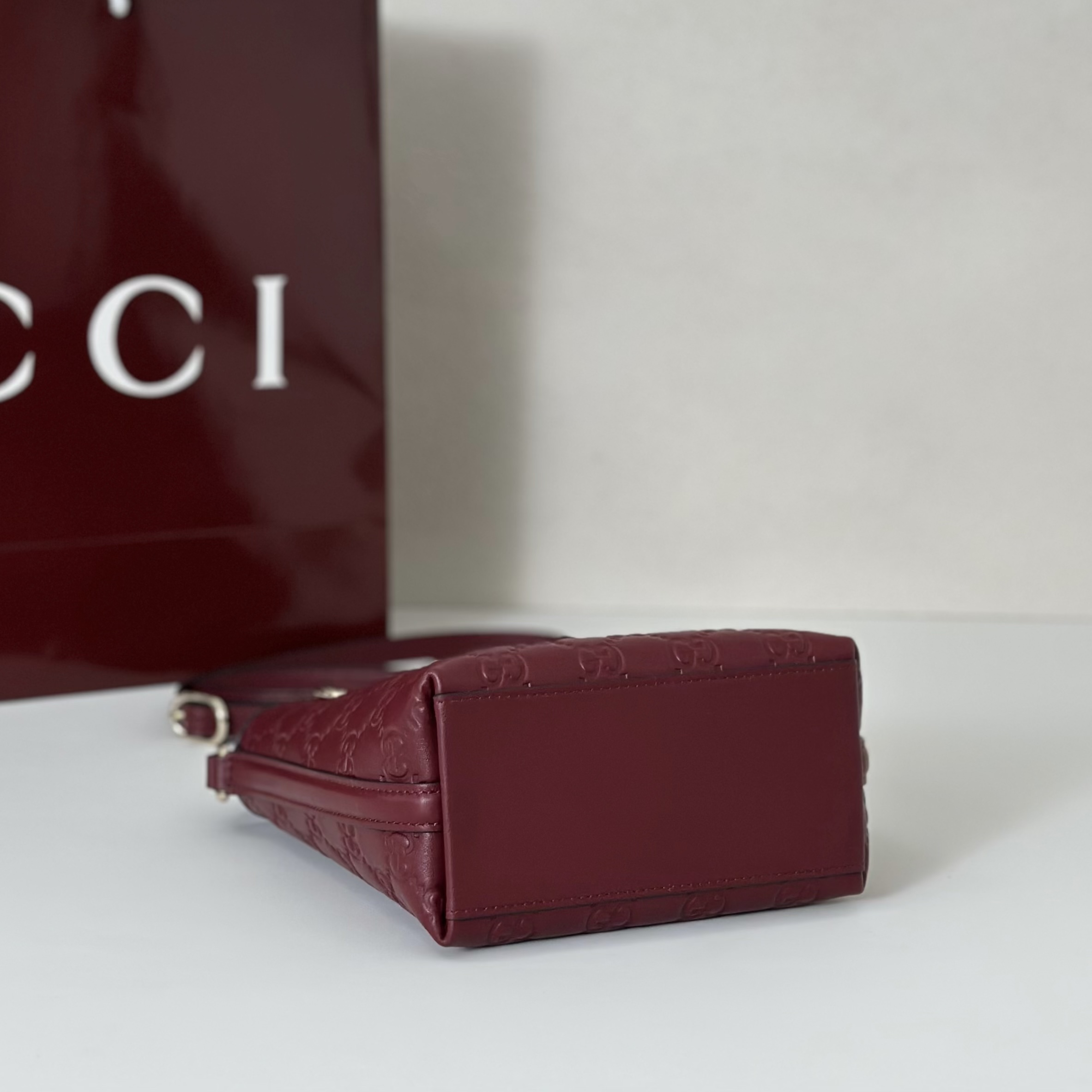 Guc-ci GG Emblem Tote Bag-16*18*8CM