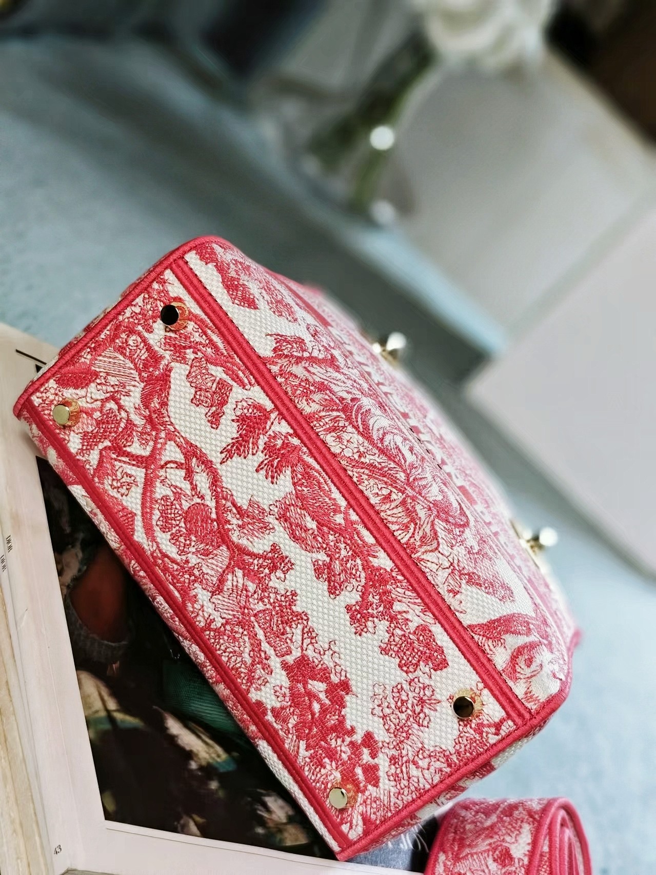Lady Diro Handle Bag-24*11*20CM