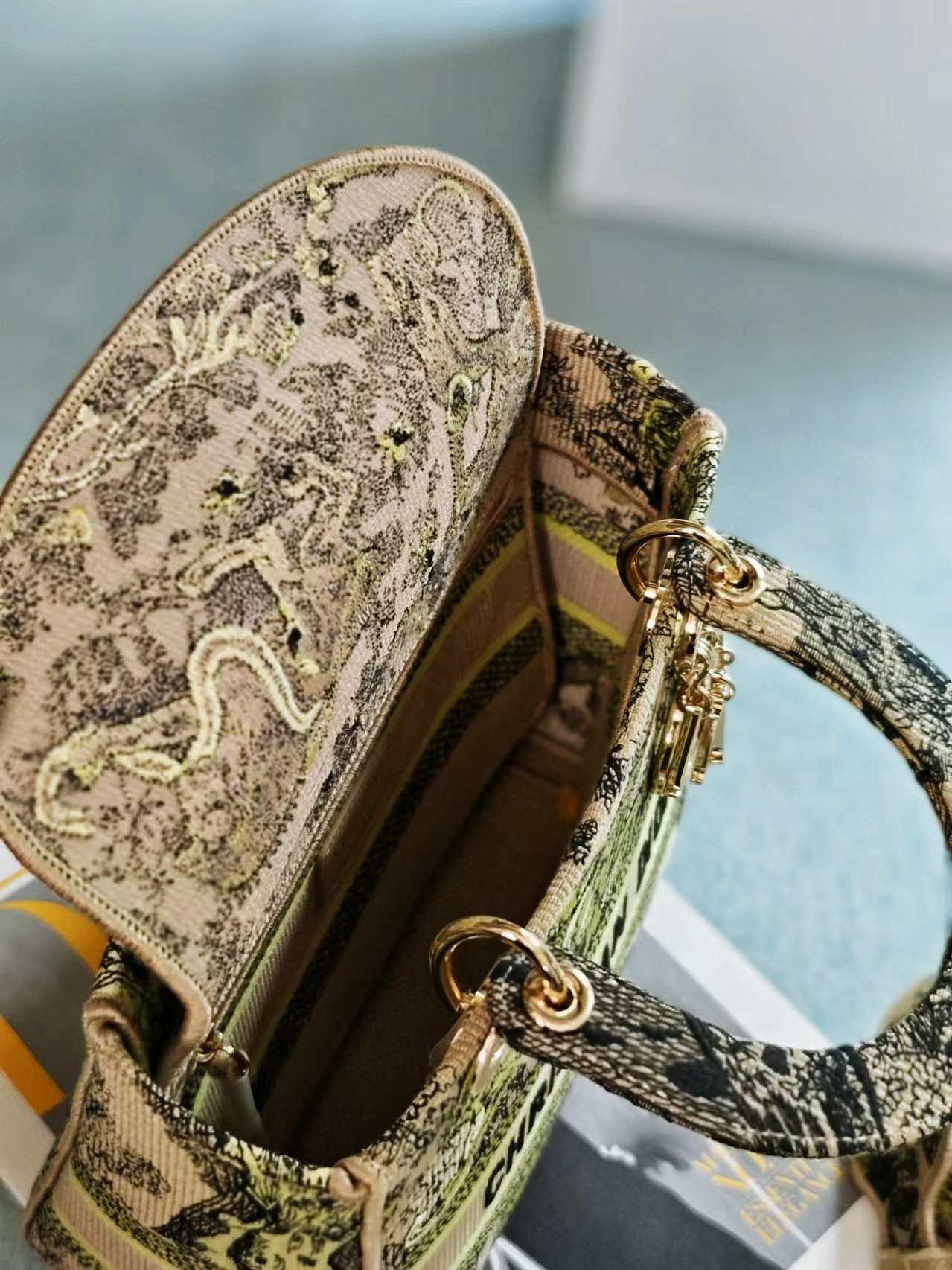 Lady Diro Handle Bag-24*11*20CM