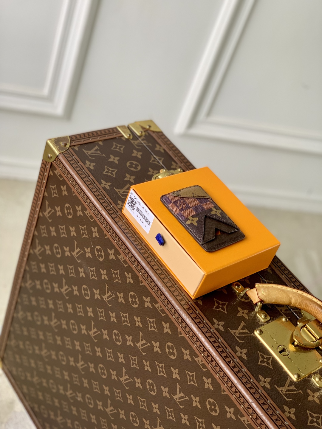 L0vis Vvtt0n Magnet Card Holder-M25654-9x 0.5 x 6.5CM