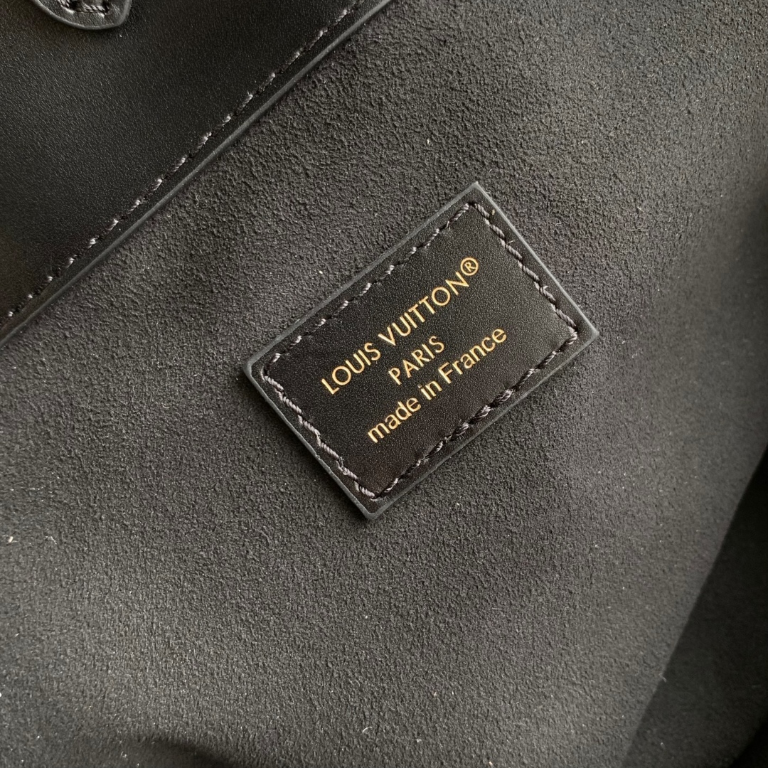 L0vis Vvtt0n Avenue MM-M25575-38.5 x 24 x 15CM