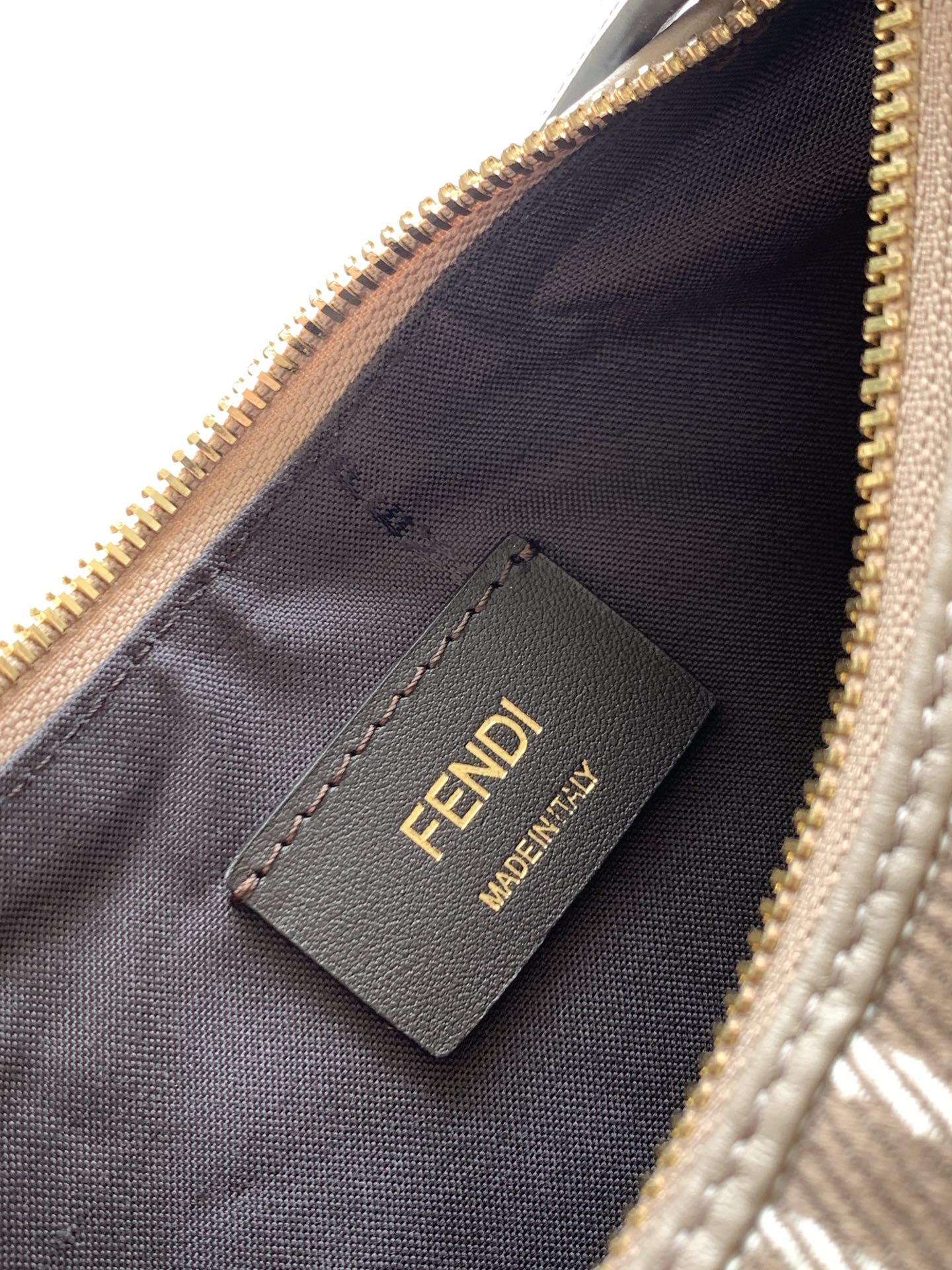 F**di Graphy Bag-20*7.5*13CM