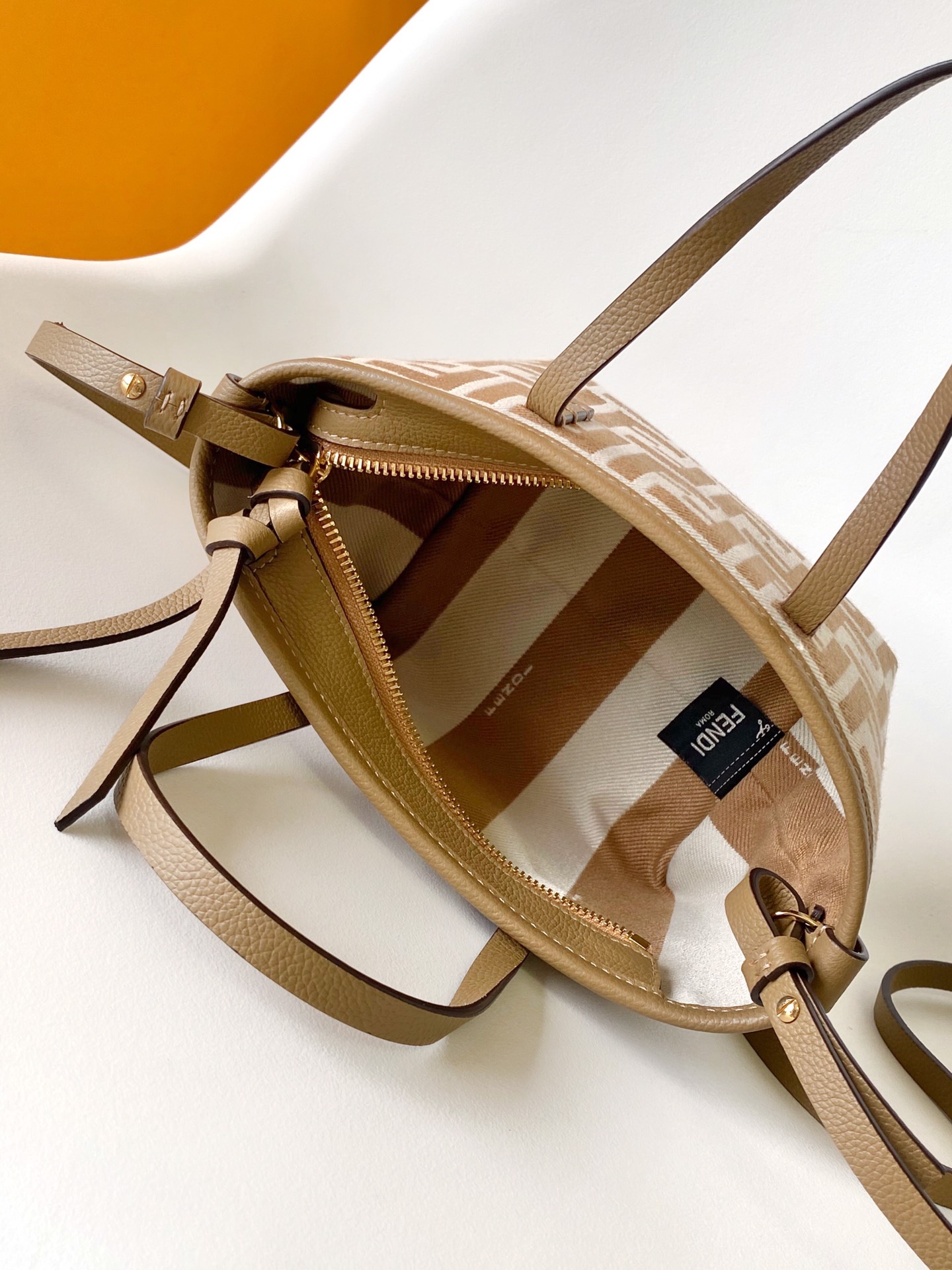 F**di Roll Bag -15.5*11*13CM