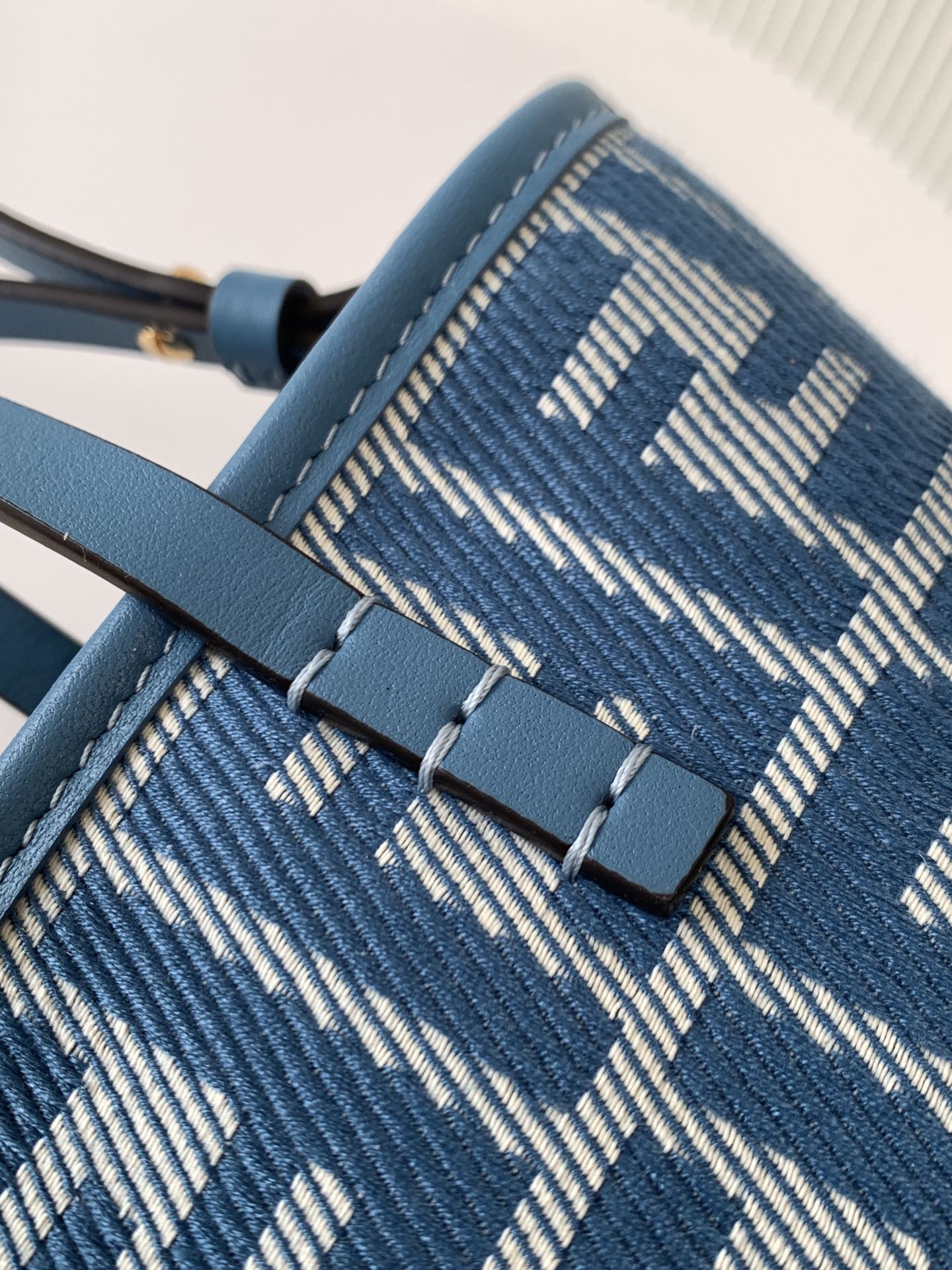 F**di roll bag -15.5*11*13cm