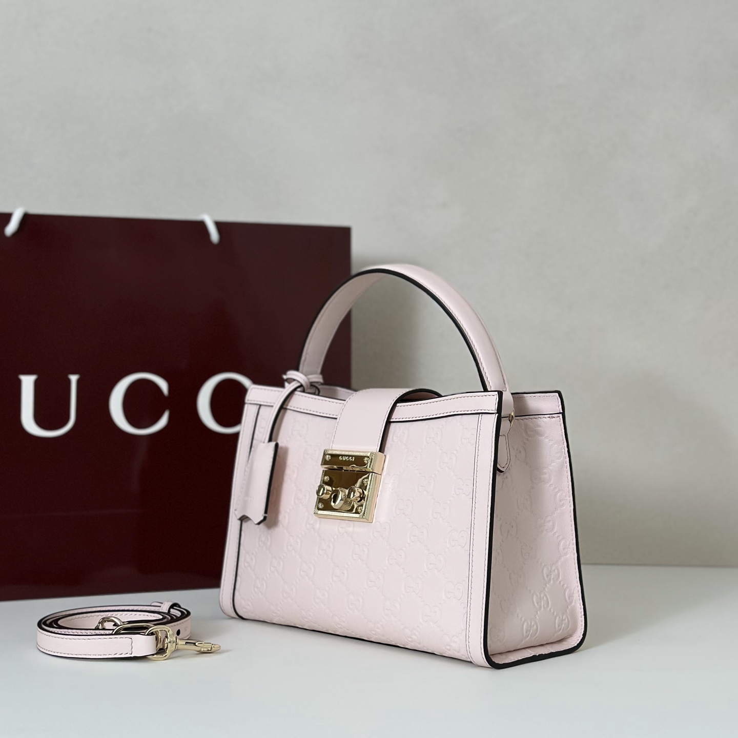 Gvc*1 Padlock Tote Bag-25.5*17.5*10CM