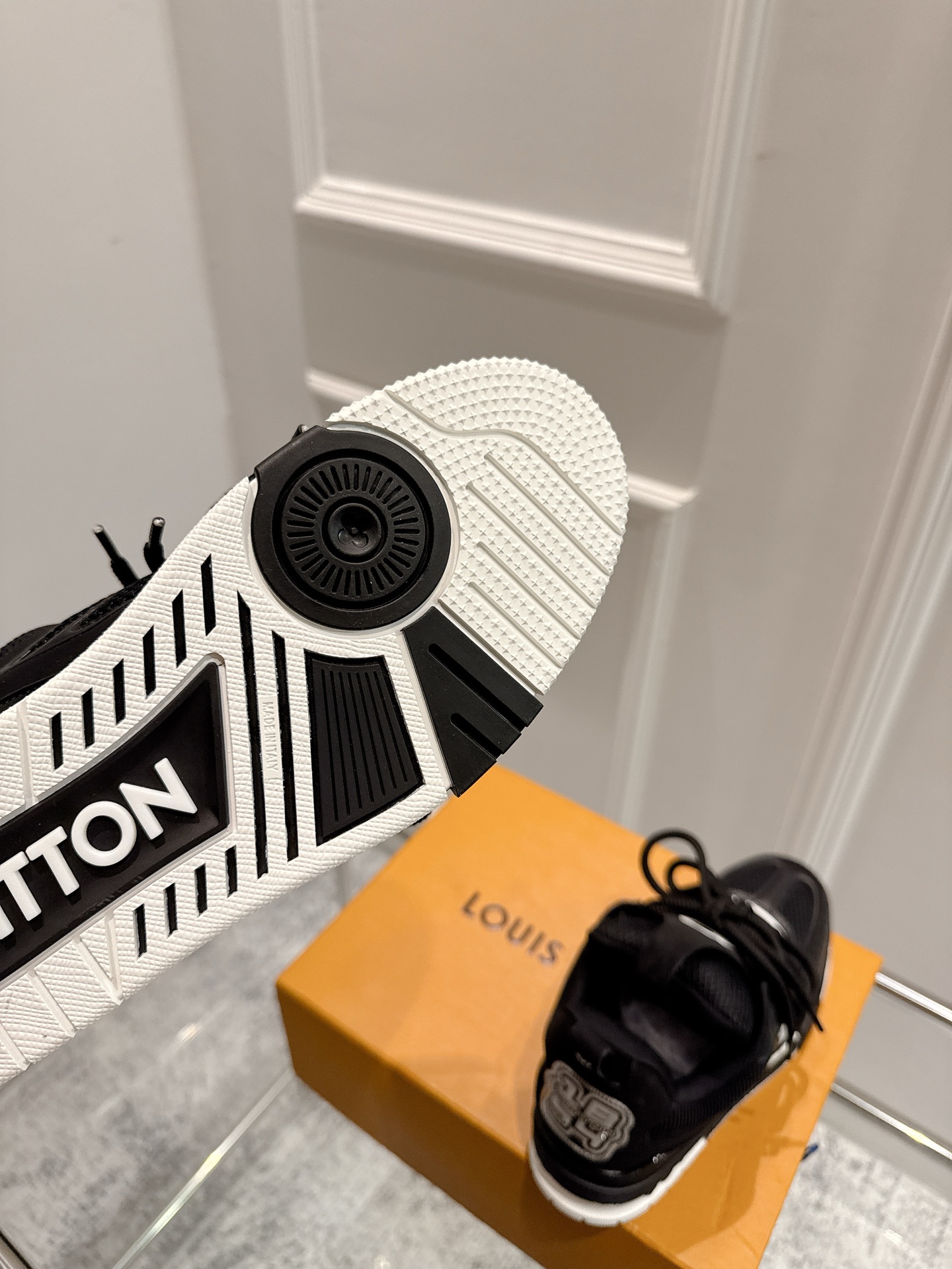 L0vis Vvtt0n Skate Sneaker(EU35-45)