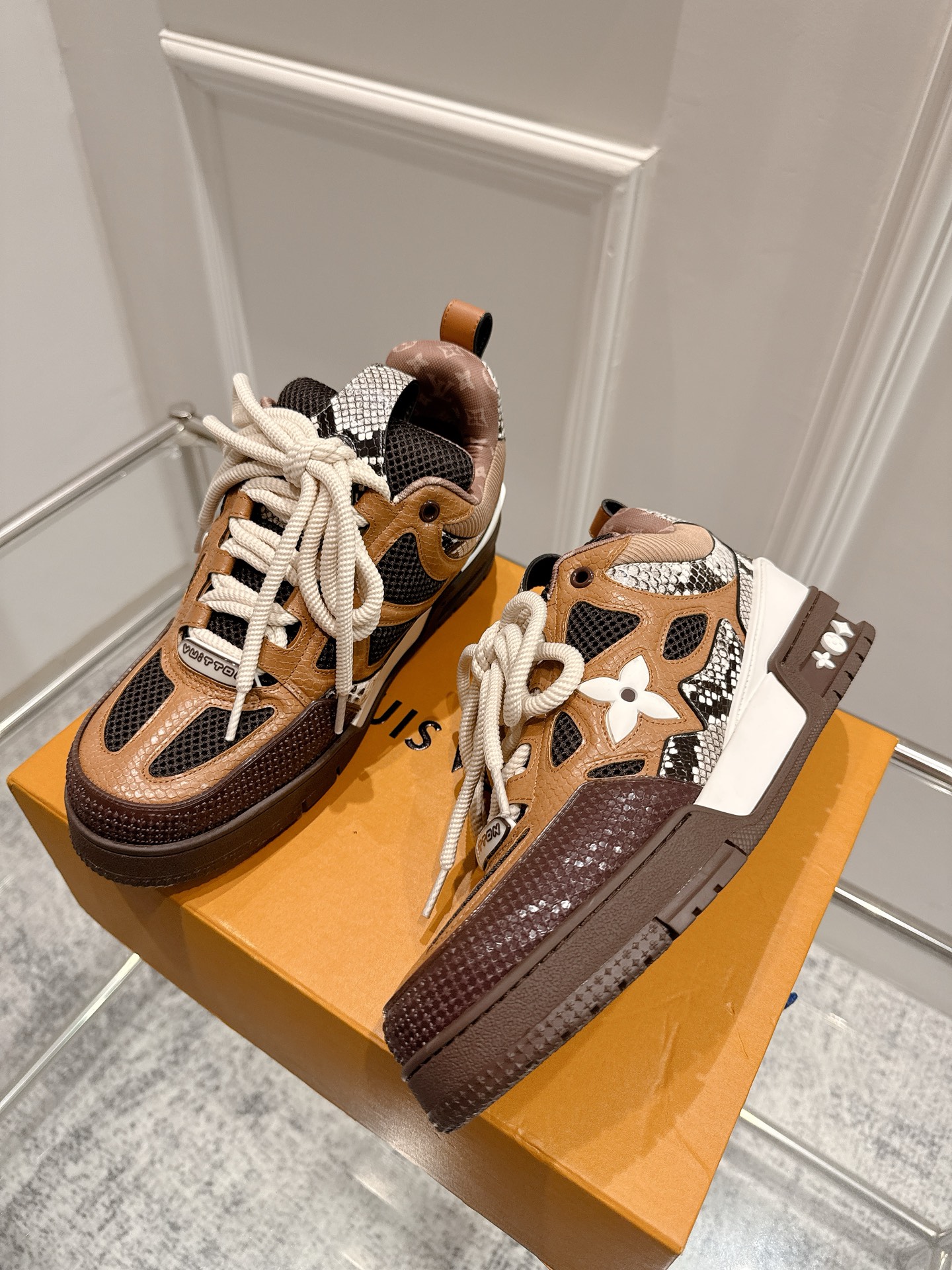 L0vis Vvtt0n Skate Sneaker(EU35-45)