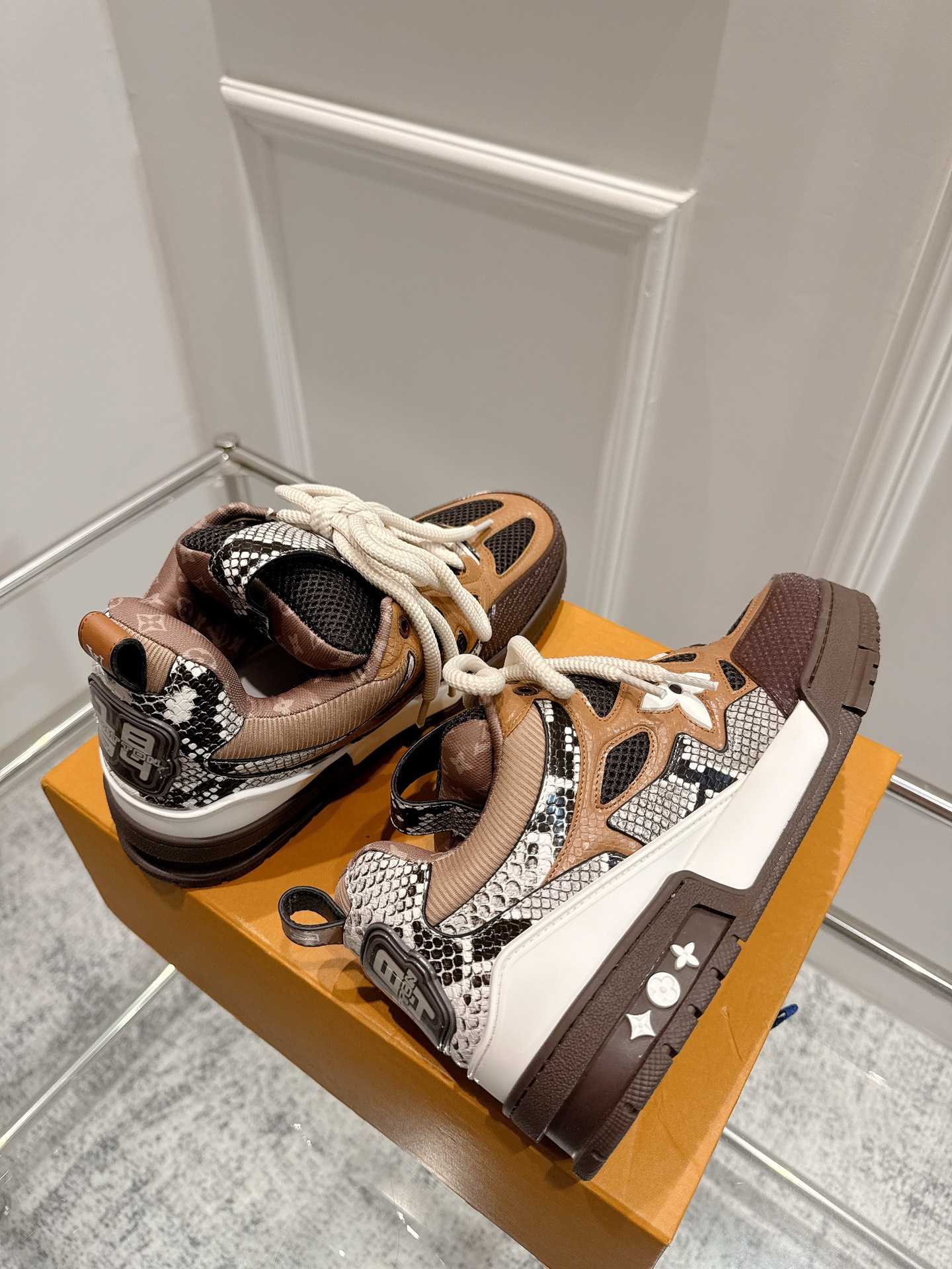 L0vis Vvtt0n Skate Sneaker(EU35-45)