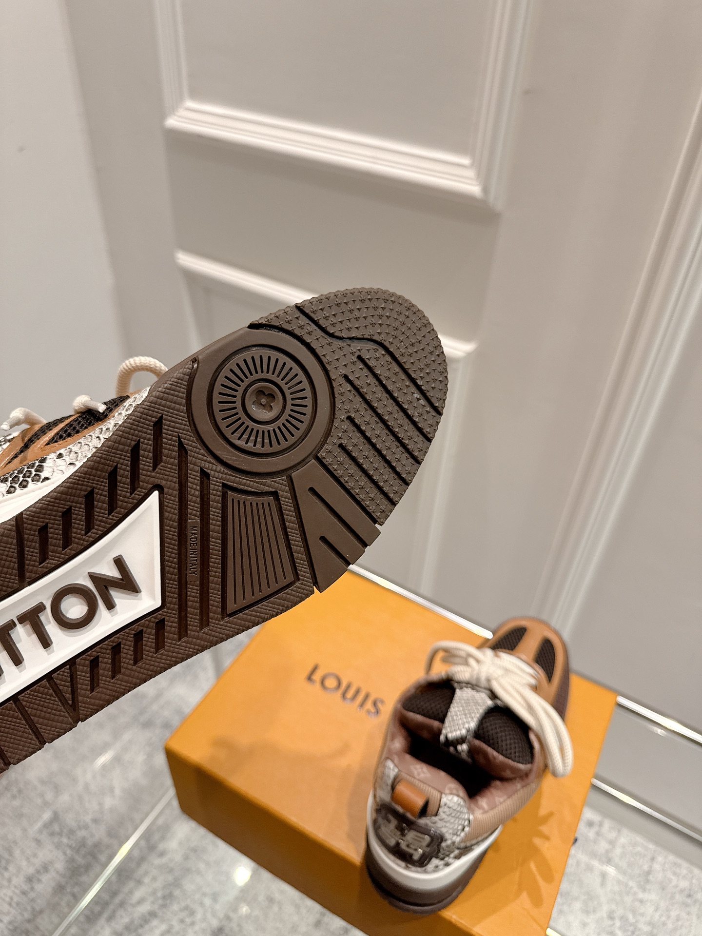 L0vis Vvtt0n Skate Sneaker(EU35-45)