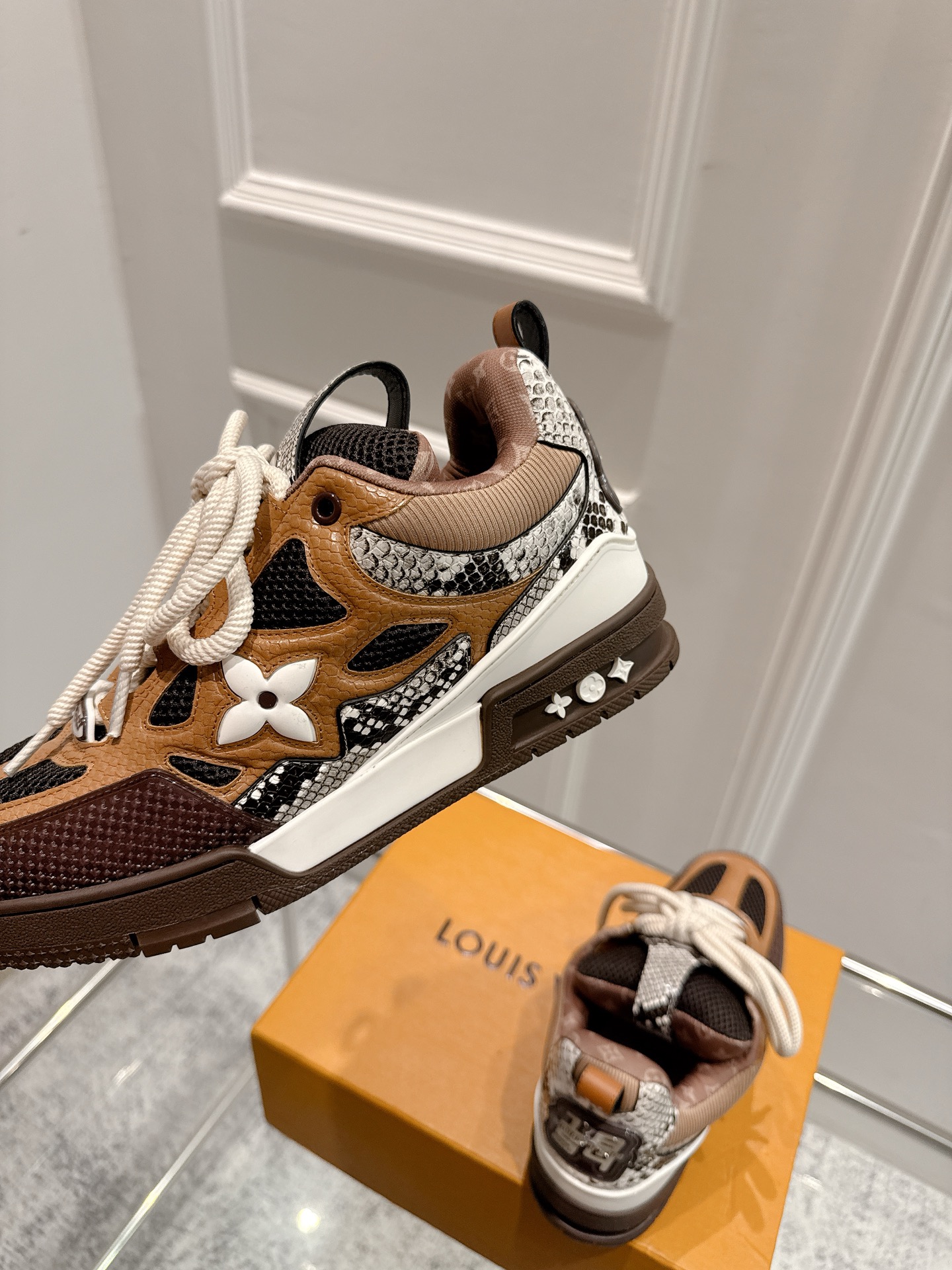 L0vis Vvtt0n Skate Sneaker(EU35-45)