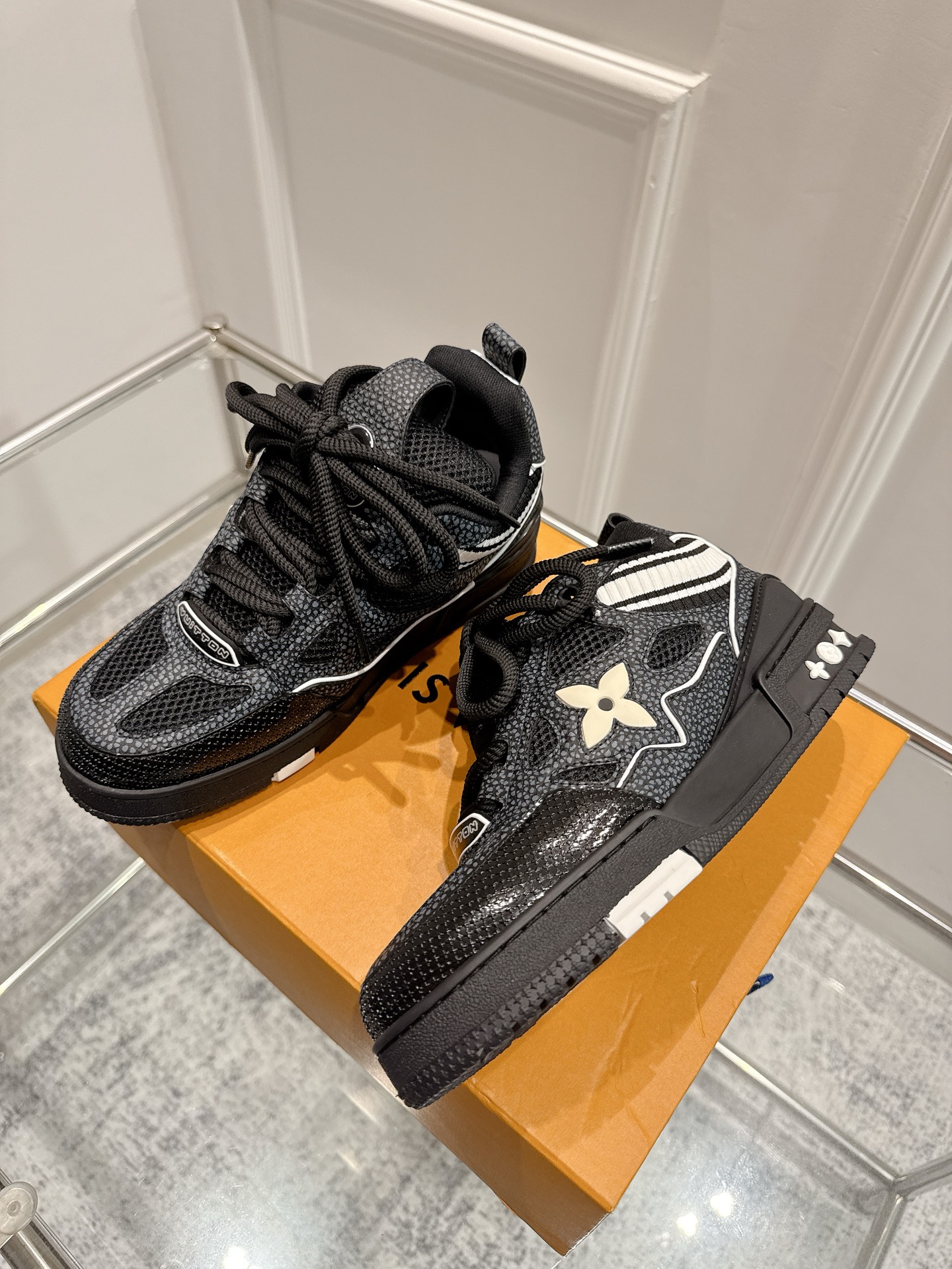 L0vis Vvtt0n Skate Sneaker(EU35-45)