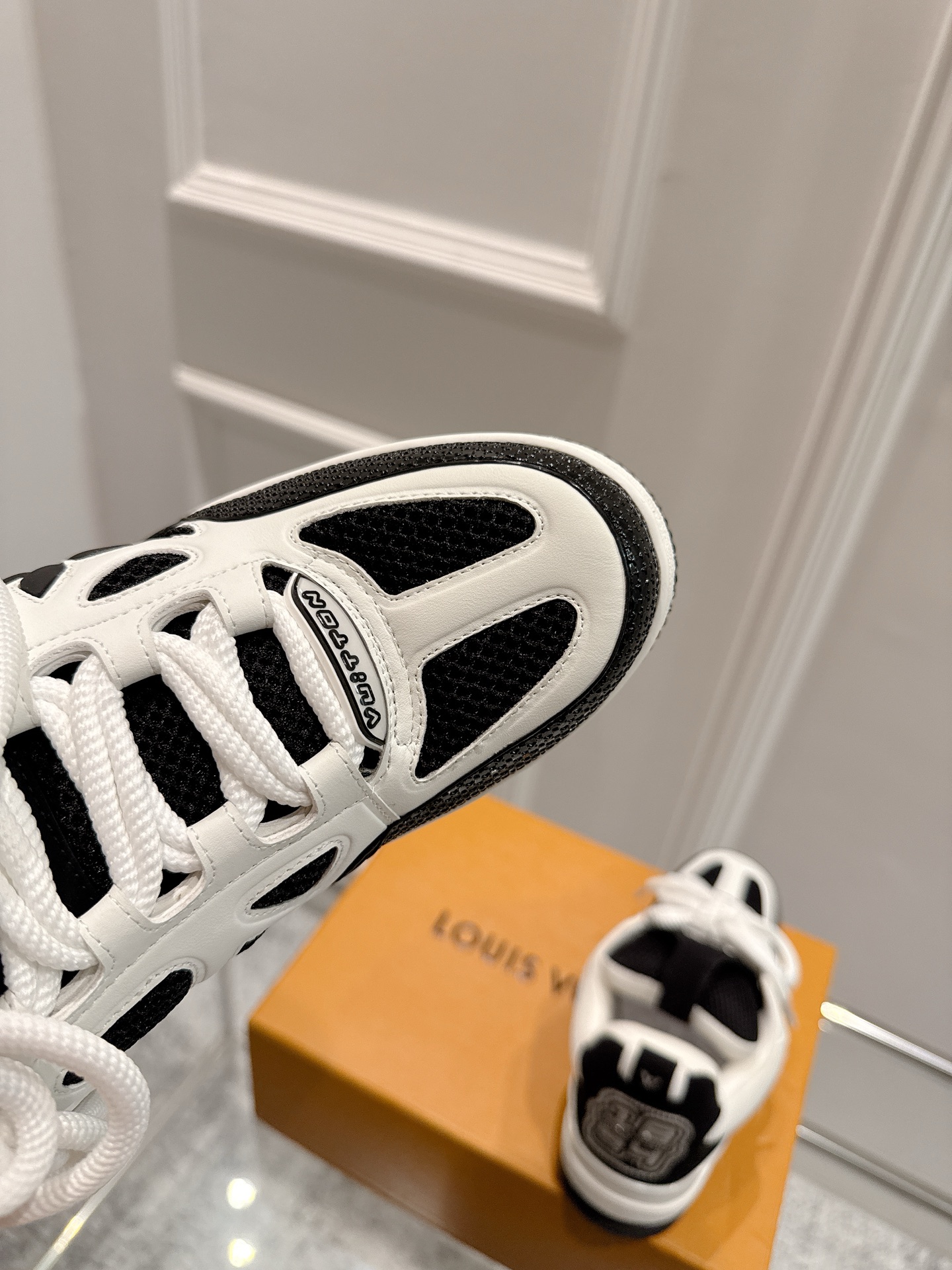 L0vis Vvtt0n Skate Sneaker(EU35-45)