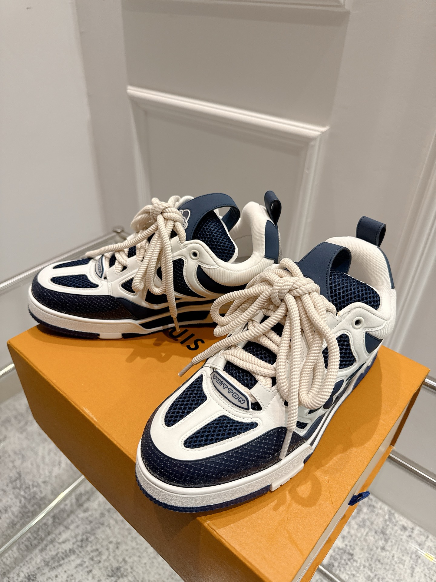 L0vis Vvtt0n Skate Sneaker(EU35-45)