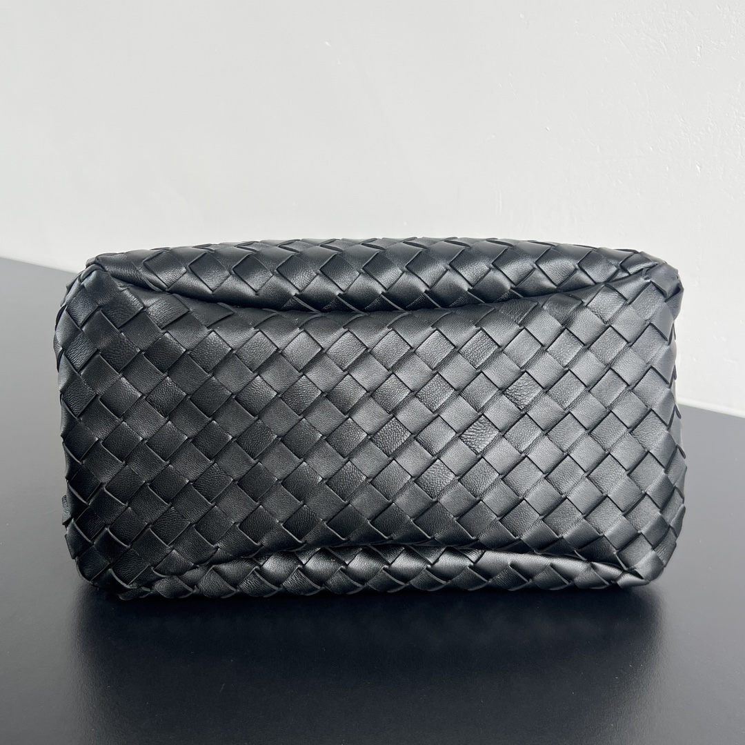 B0tt*ga Ven*ta Campana Bag-33x20x16.5CM