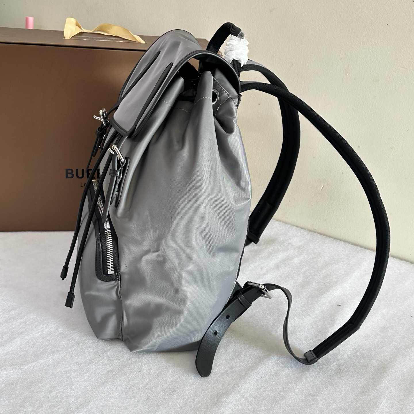 Bv*b*rry backpack-28×15×42cm