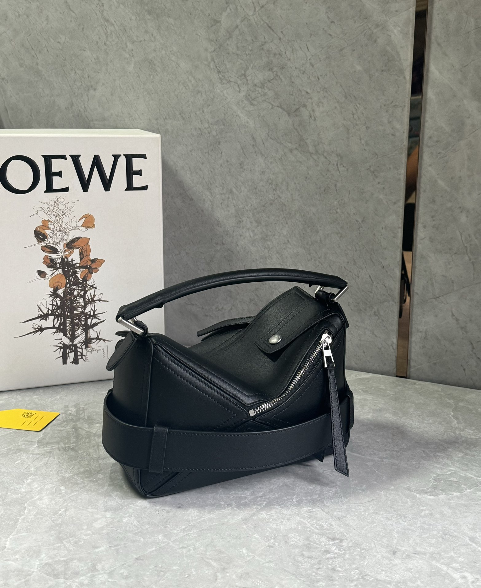 Lowee puzzle bag -24*10.5*16.5cm
