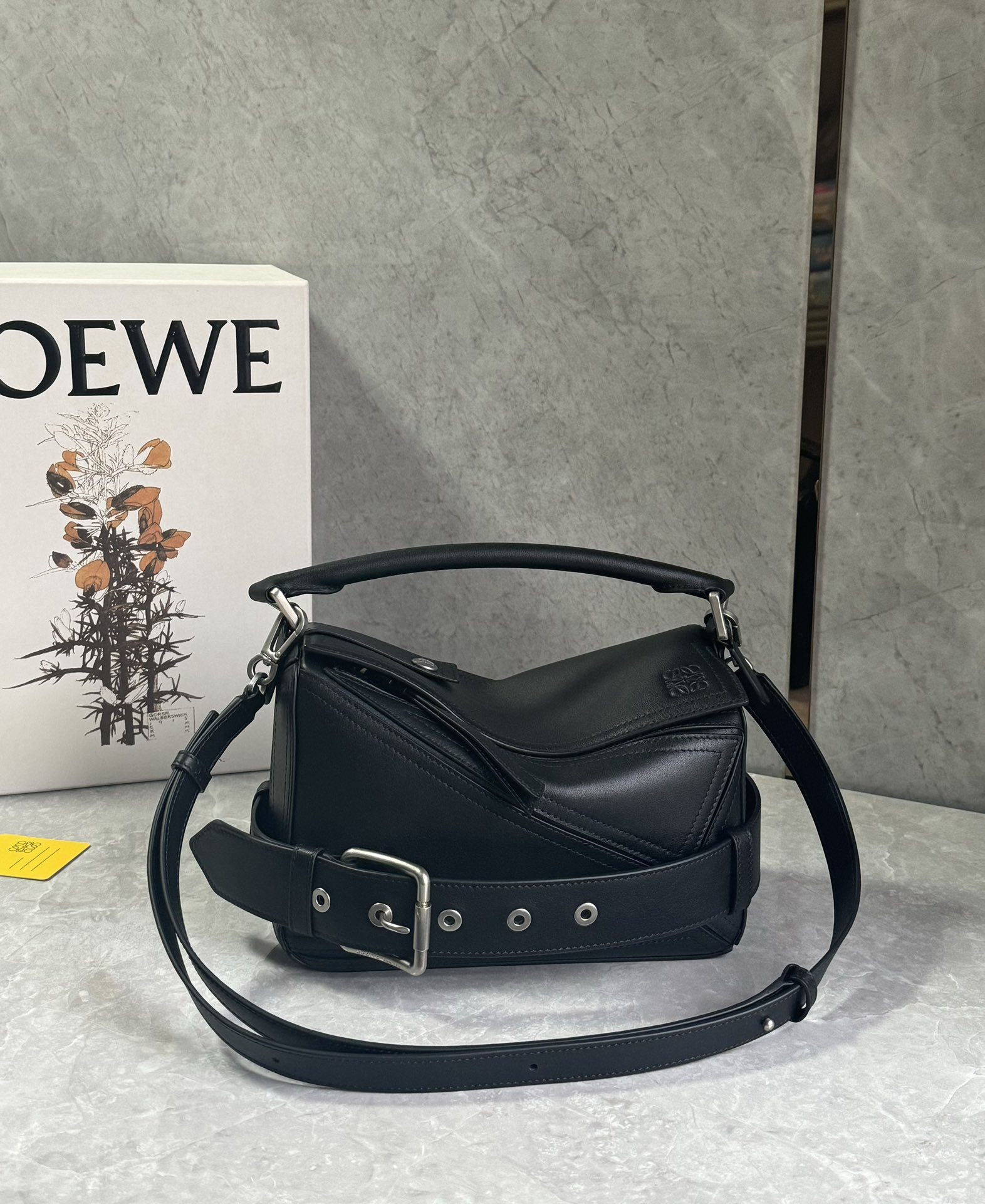 Lowee puzzle bag -24*10.5*16.5cm