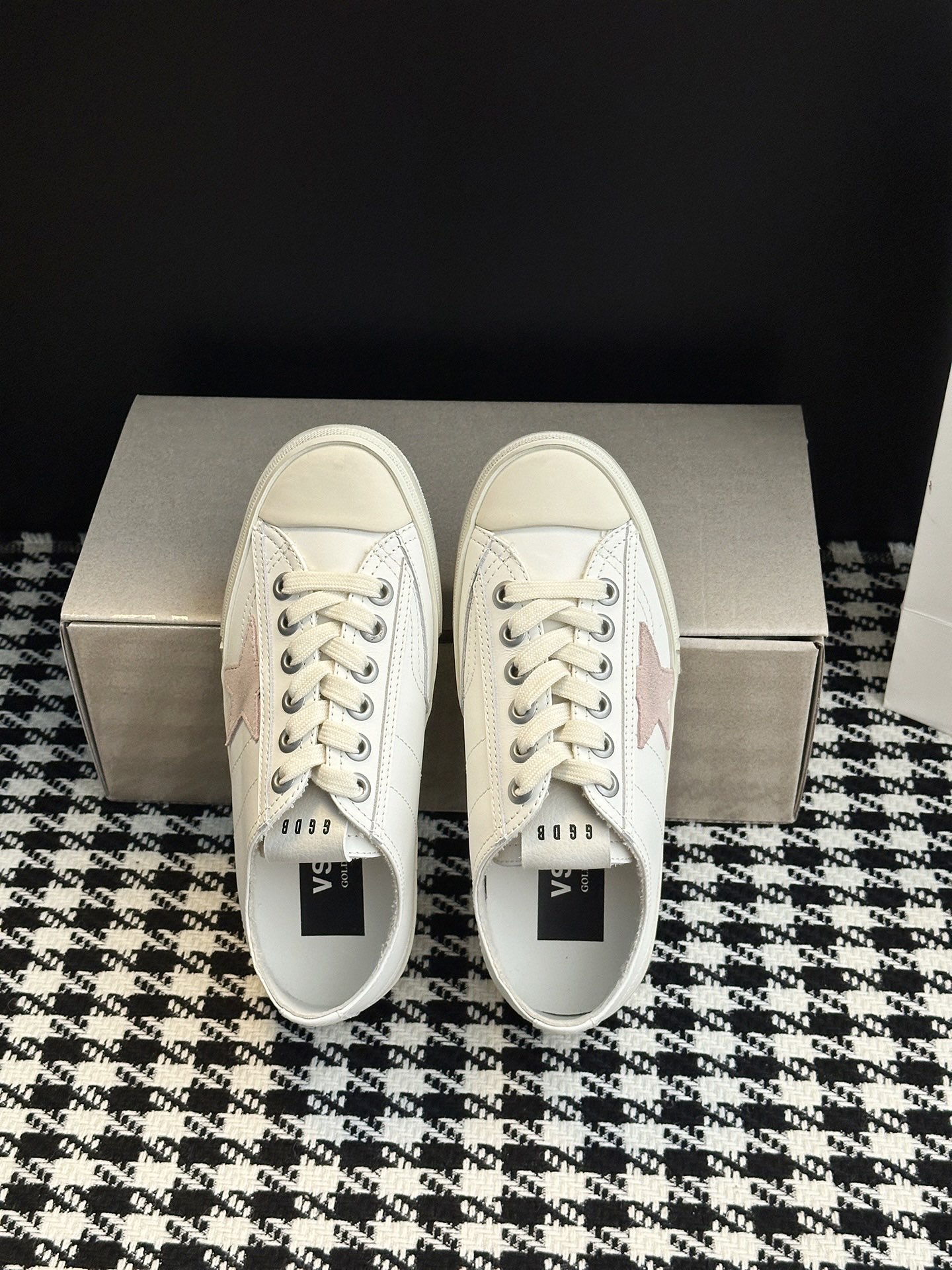 Golden Goose Sneaker(EU35-40)