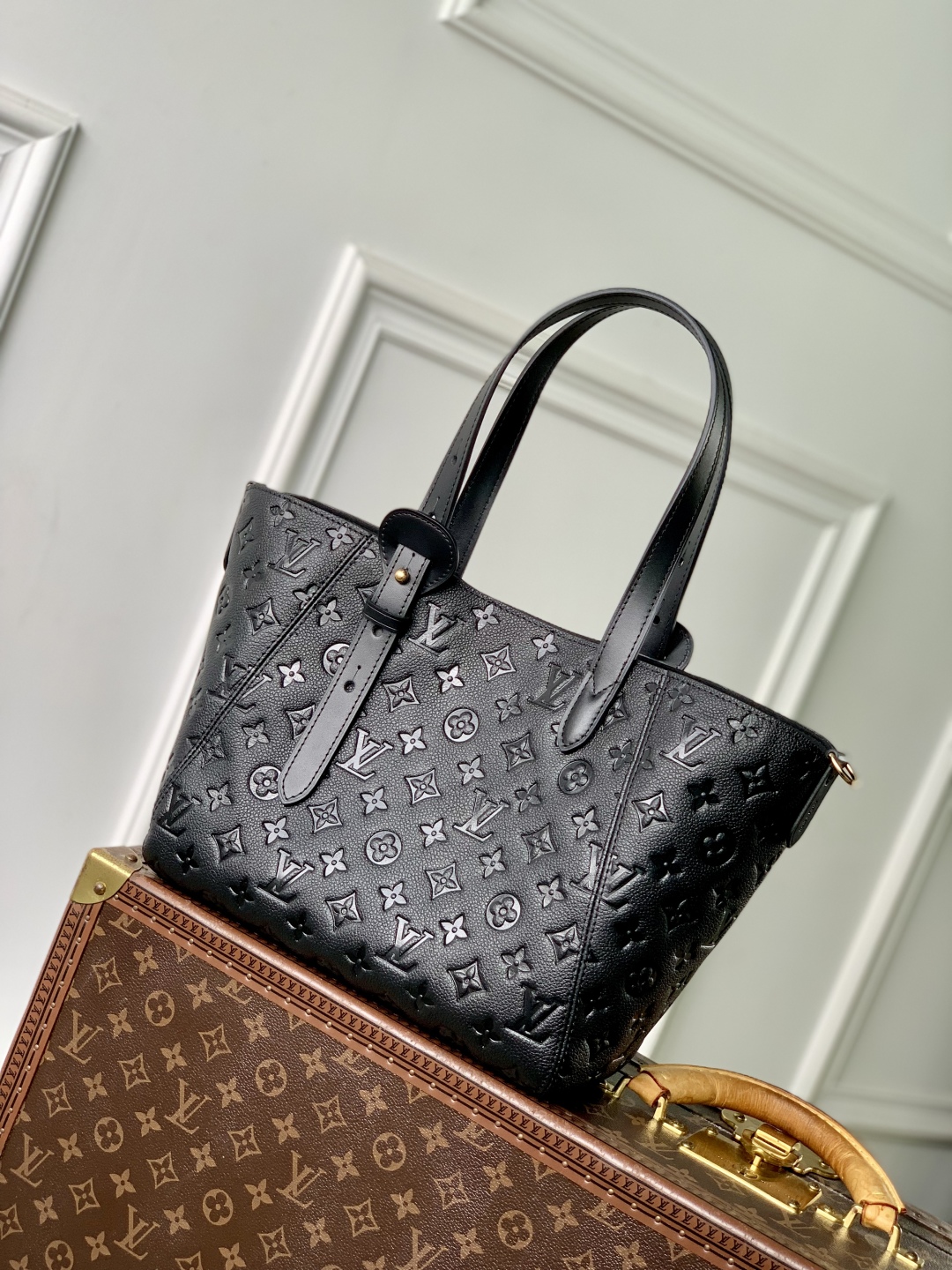 L0vis Vvtt0n Monogram Empreinte-22 x 15 x 40CM