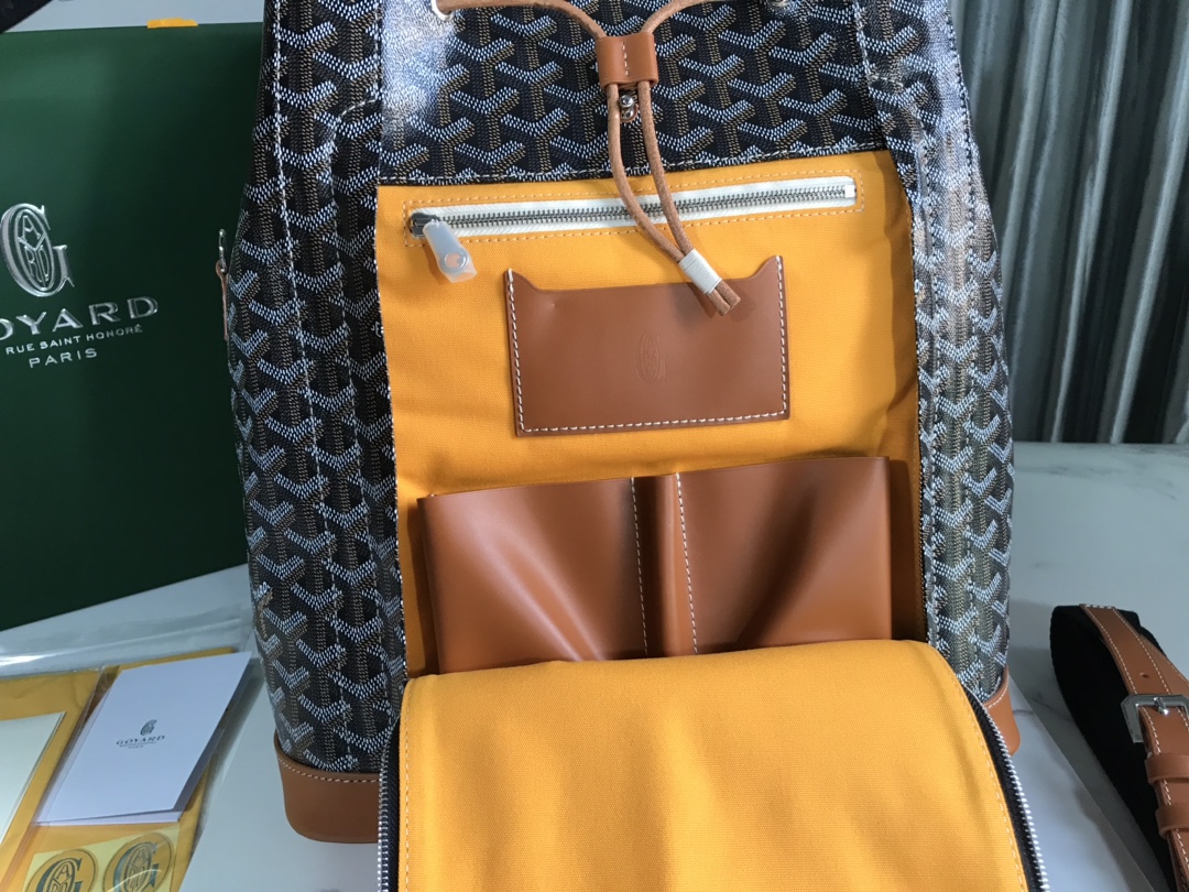 G09ard Alpin Bag -39x32x15.5cm