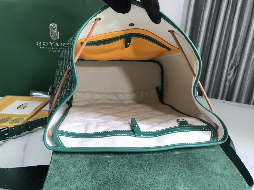 G09ard Alpin Bag -39x32x15.5cm