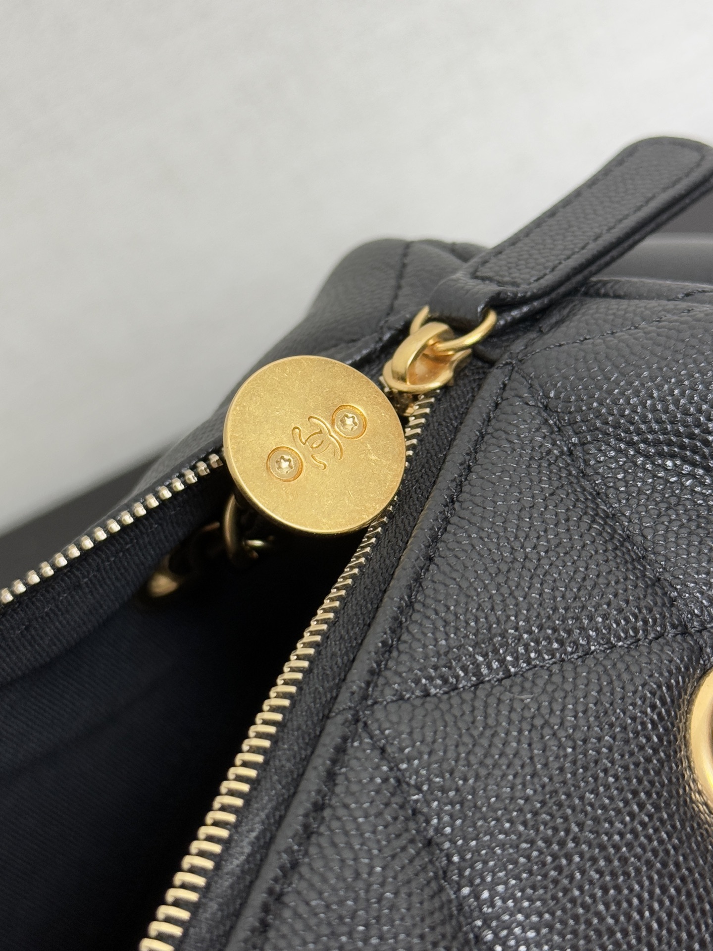 Ch@nel Bowling Bag-15.5*24*11.5cm