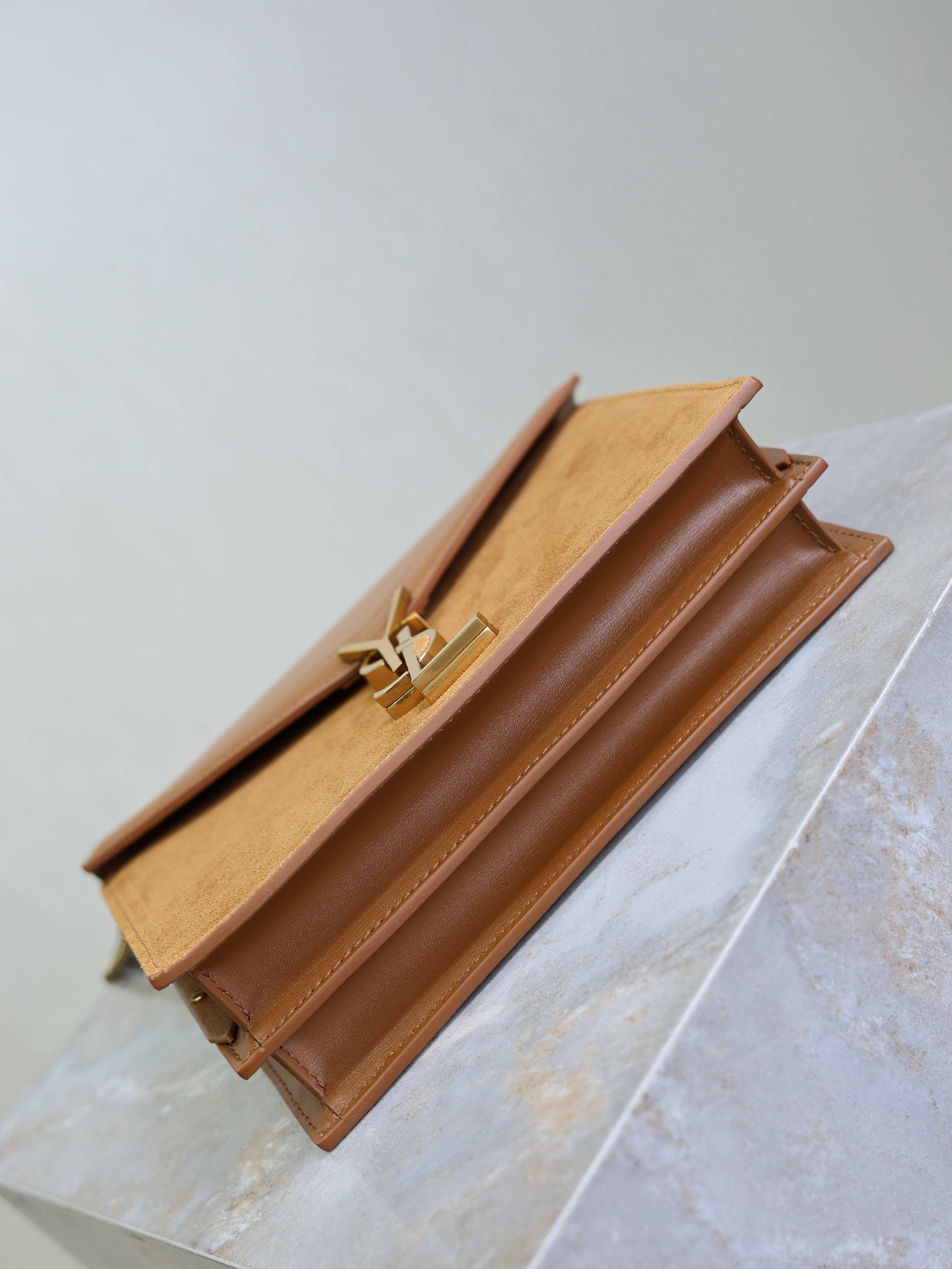 Y51 Cassandra Bag-22x16.5x5.5cm