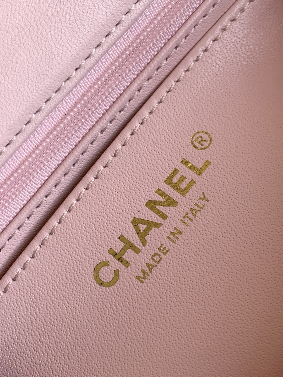 Ch@nel Flap Bag Mini CF handle -20x12x6cm