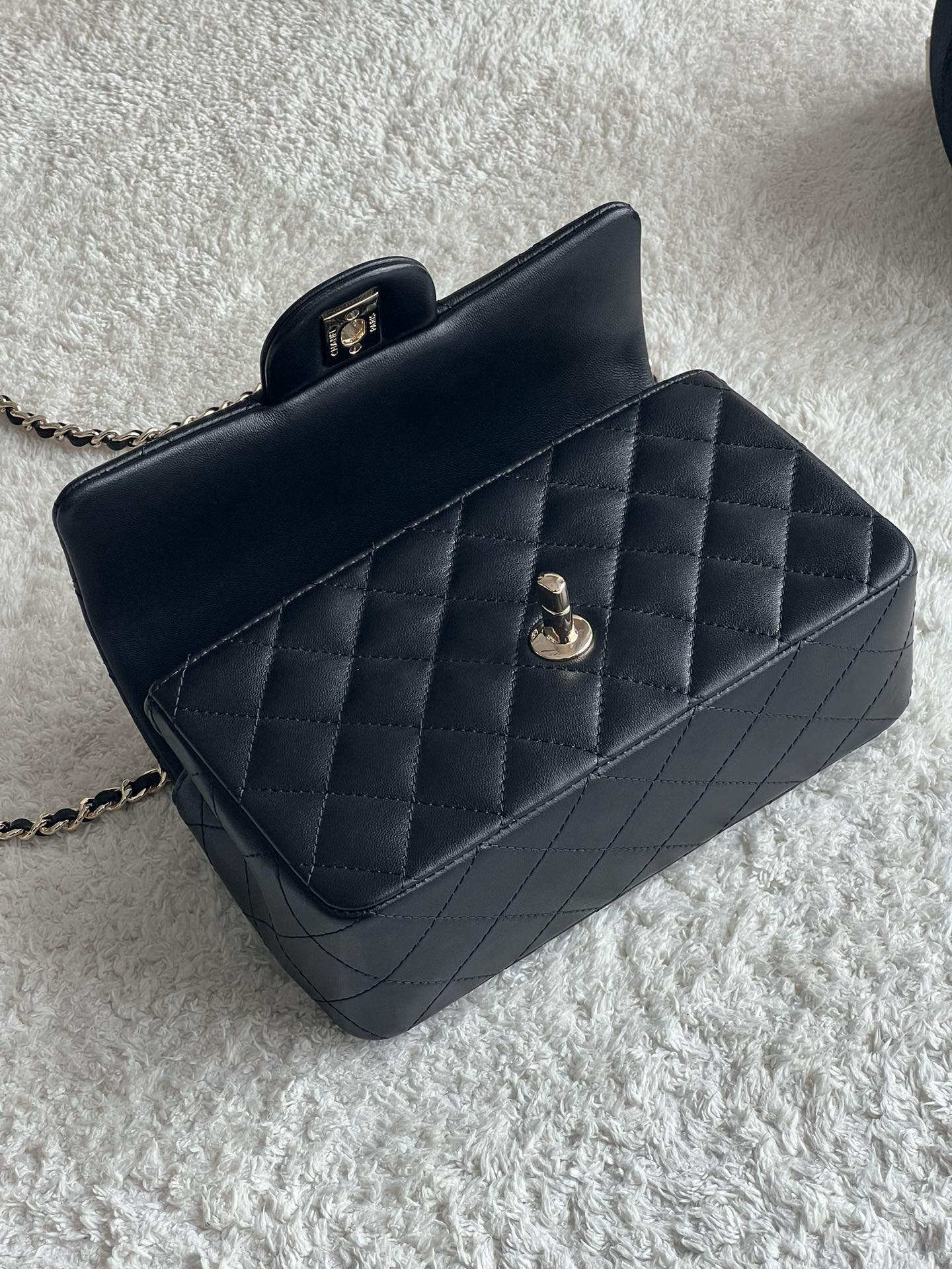 Ch@nel Flap Bag Mini CF handle -20*12*6cm