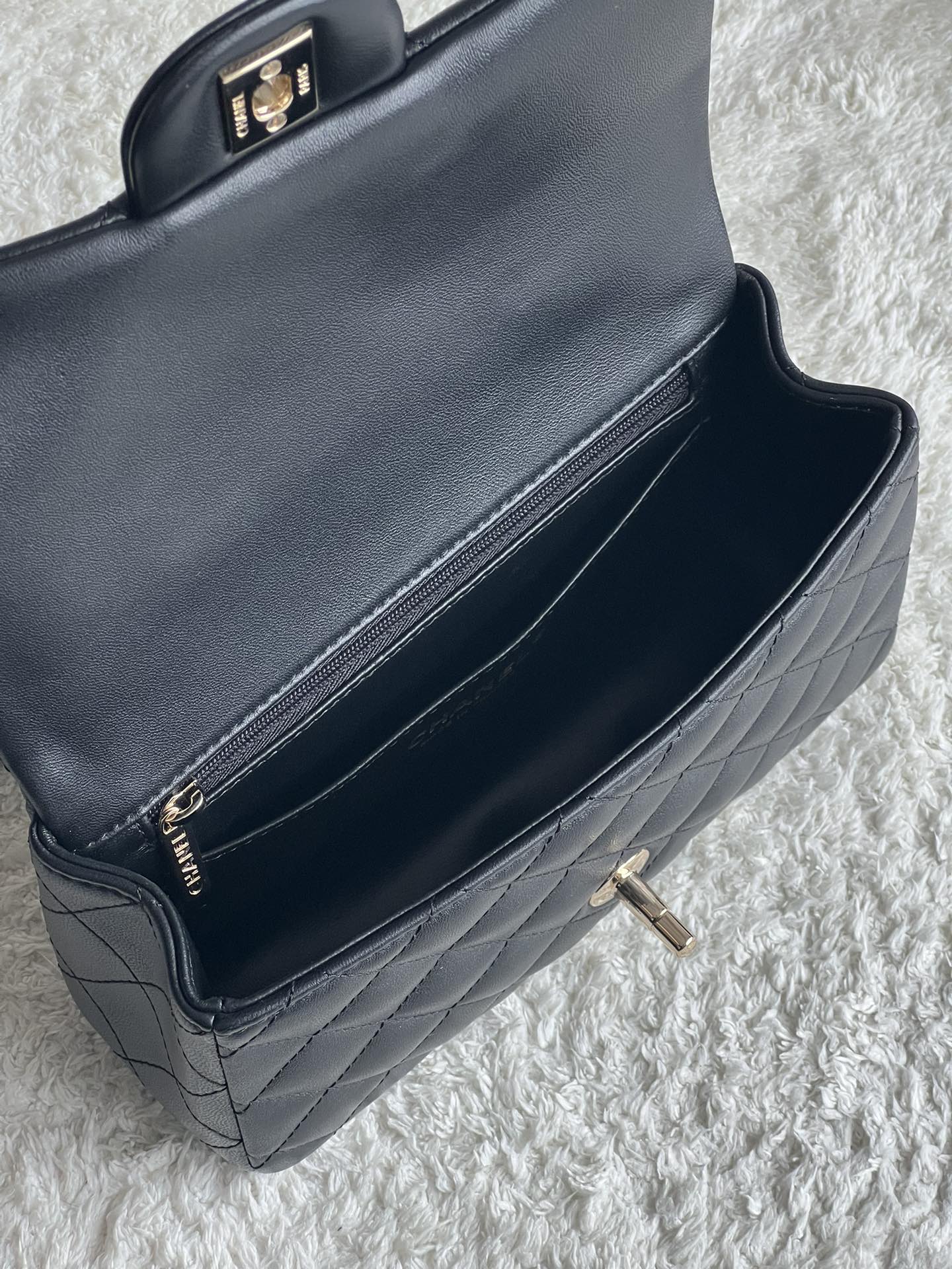 Ch@nel Flap Bag Mini CF handle -20*12*6cm