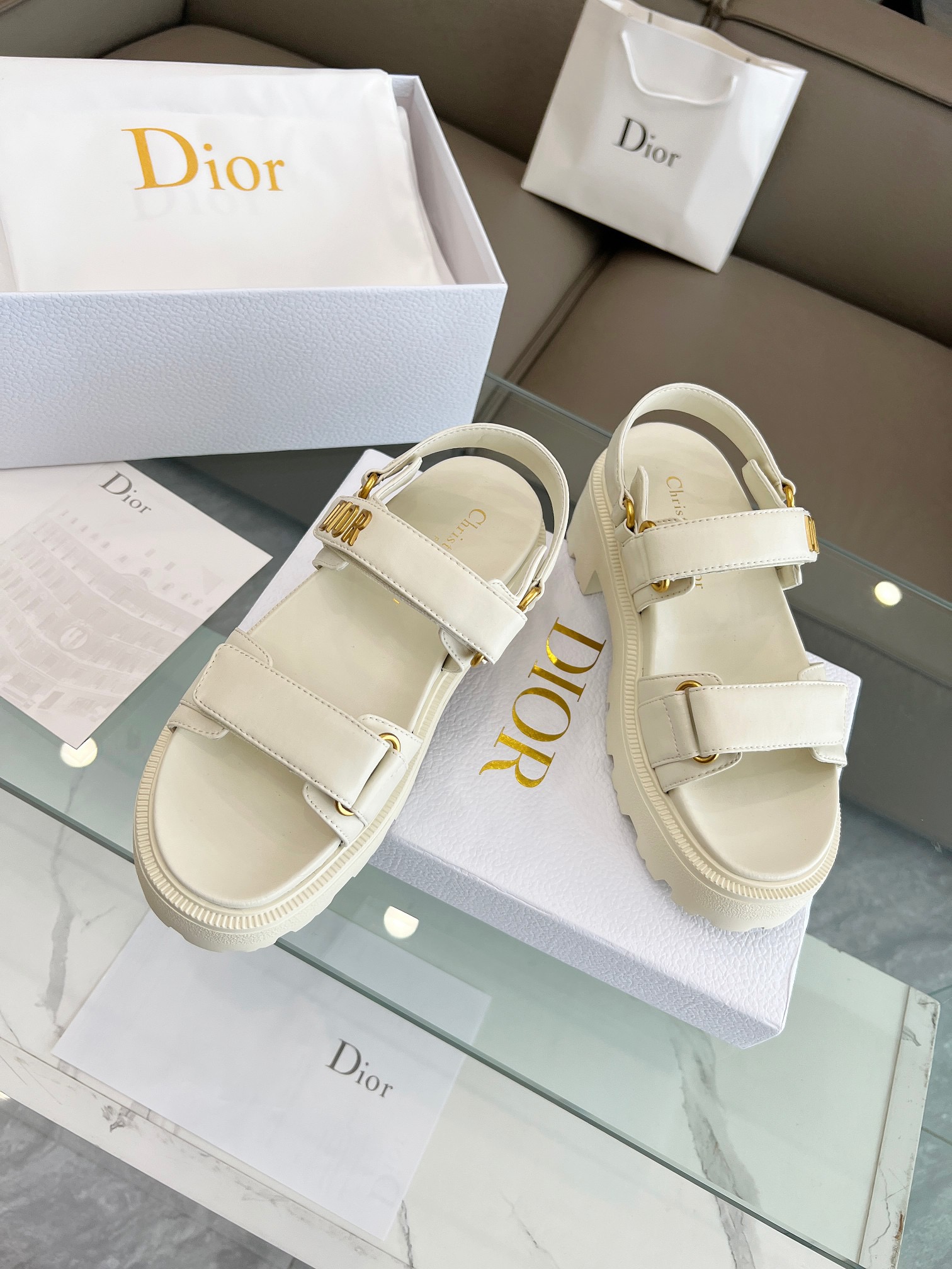Diro Sandals