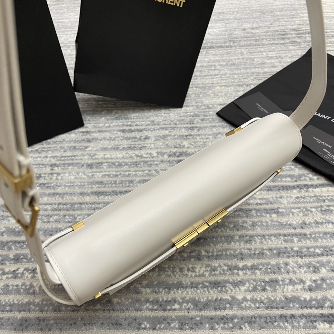 Y*L manhattan-29x20.5x7cm